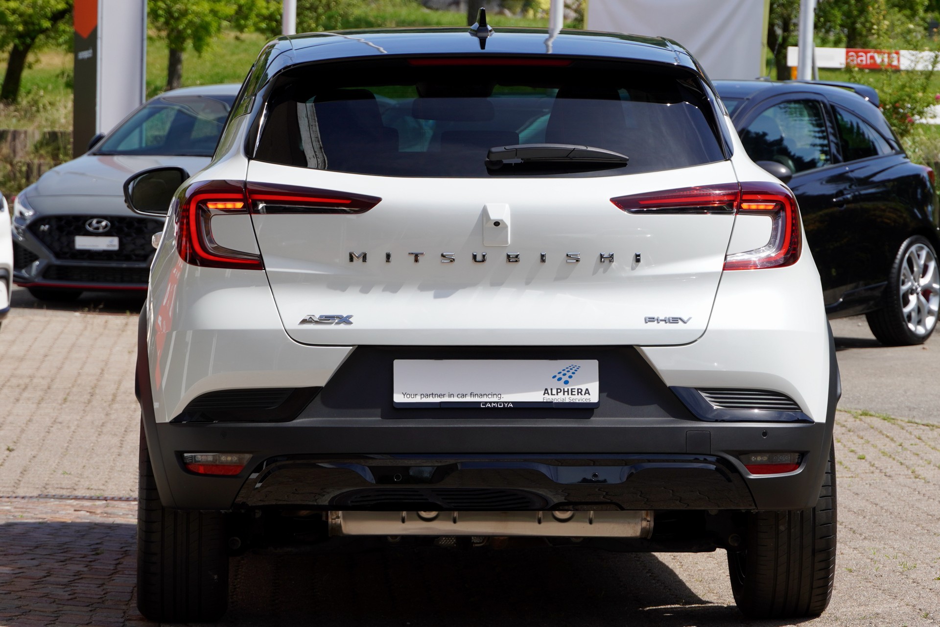 MITSUBISHI ASX 1.6 PHEV Instyle-image-6