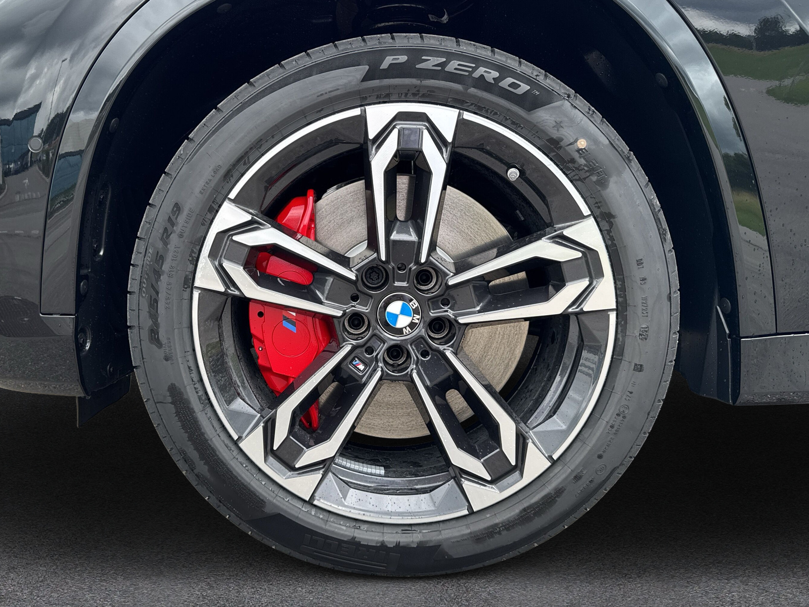 BMW iX1 eDrive 20 M Sport Pro-image-8