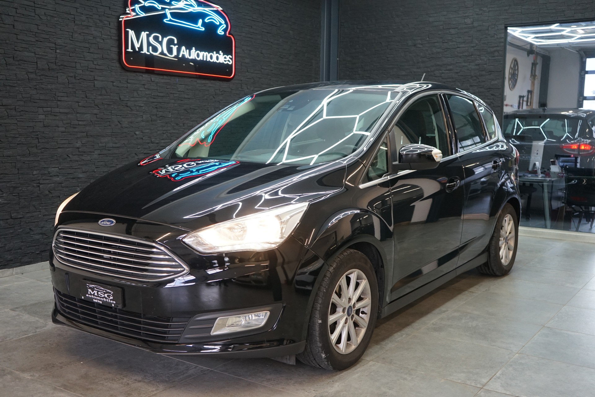 FORD C-Max 1.5 TDCi Trend PowerShift
