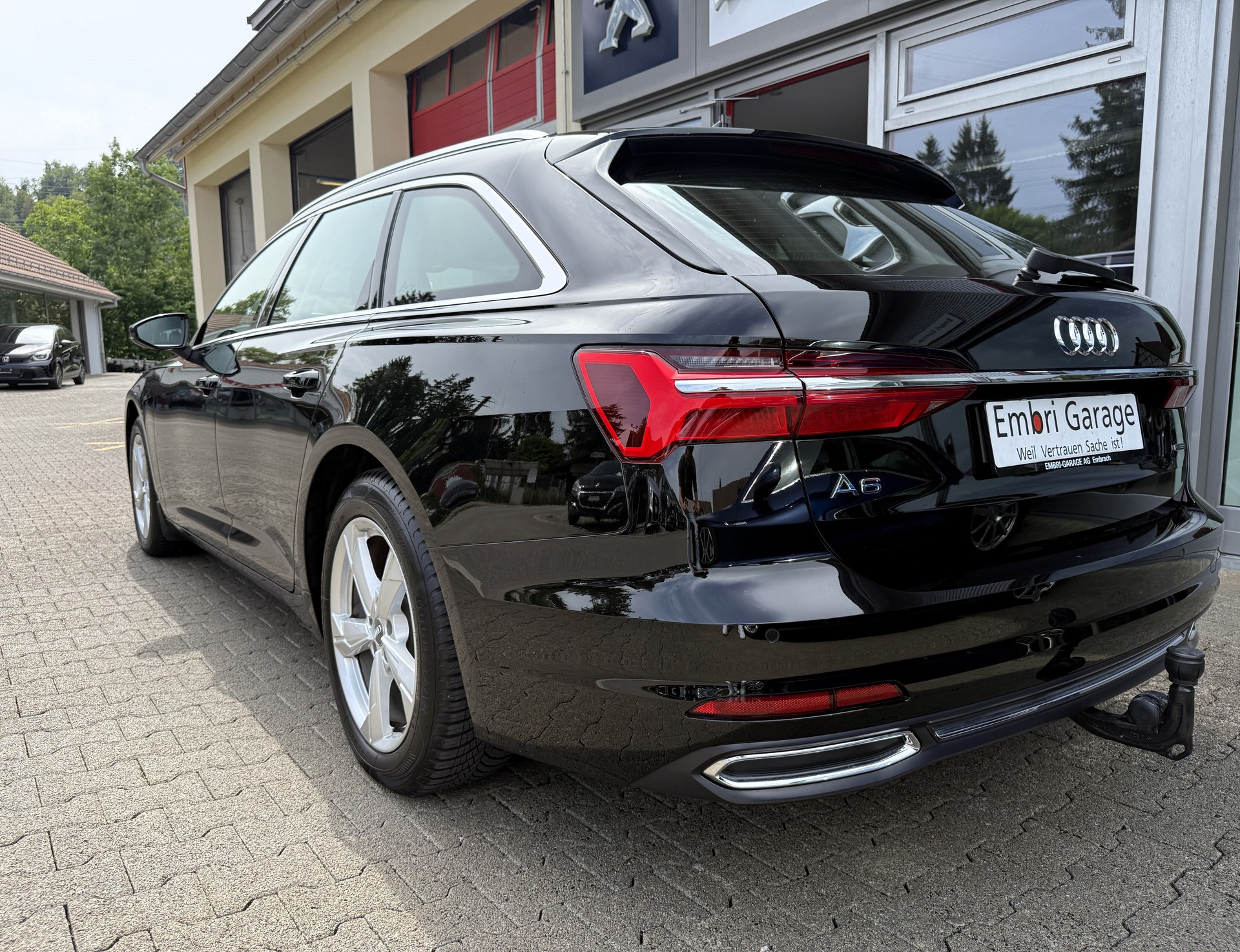AUDI A6 Avant 40 TDI Sport quattro S-tronic-image-4