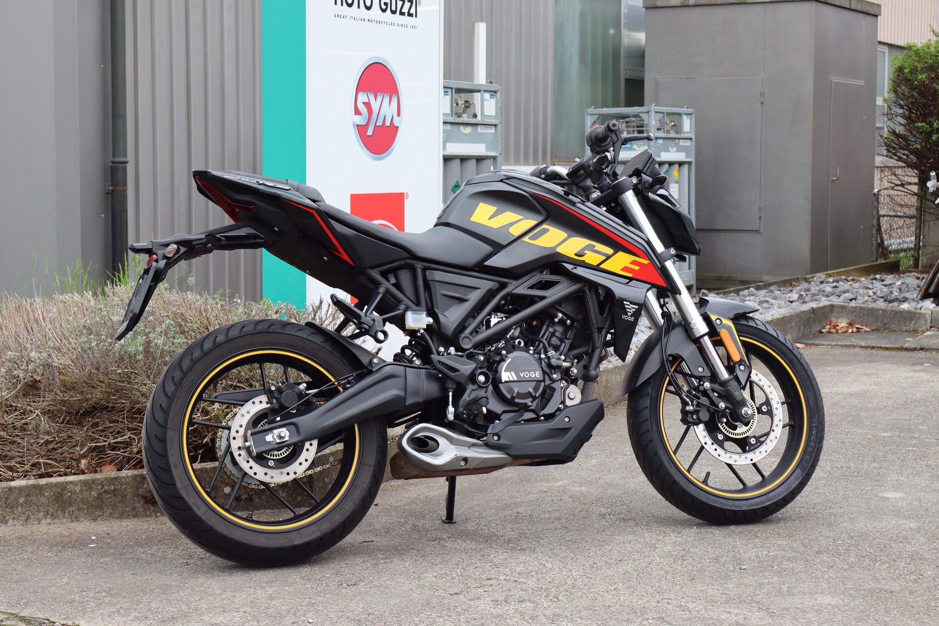 VOGE 125 R ABS-image-2