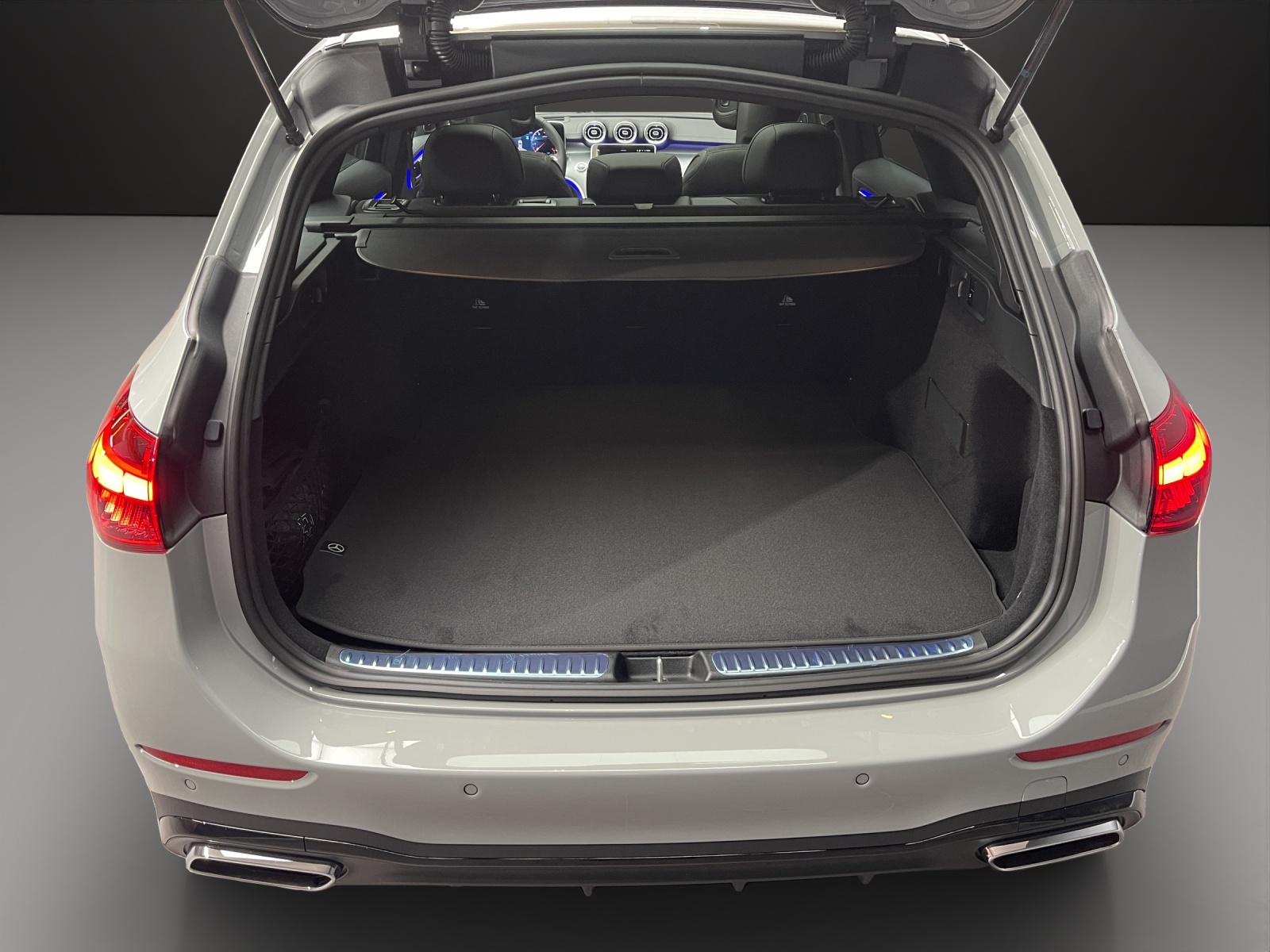 MERCEDES-BENZ C 300 4MATIC T-Modell-image-11