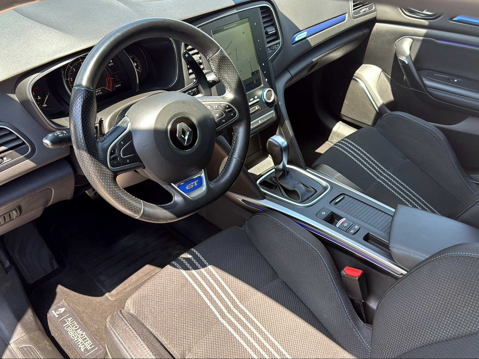 RENAULT Mégane Grandtour 1.6 TCe 205 GT EDC-image-12