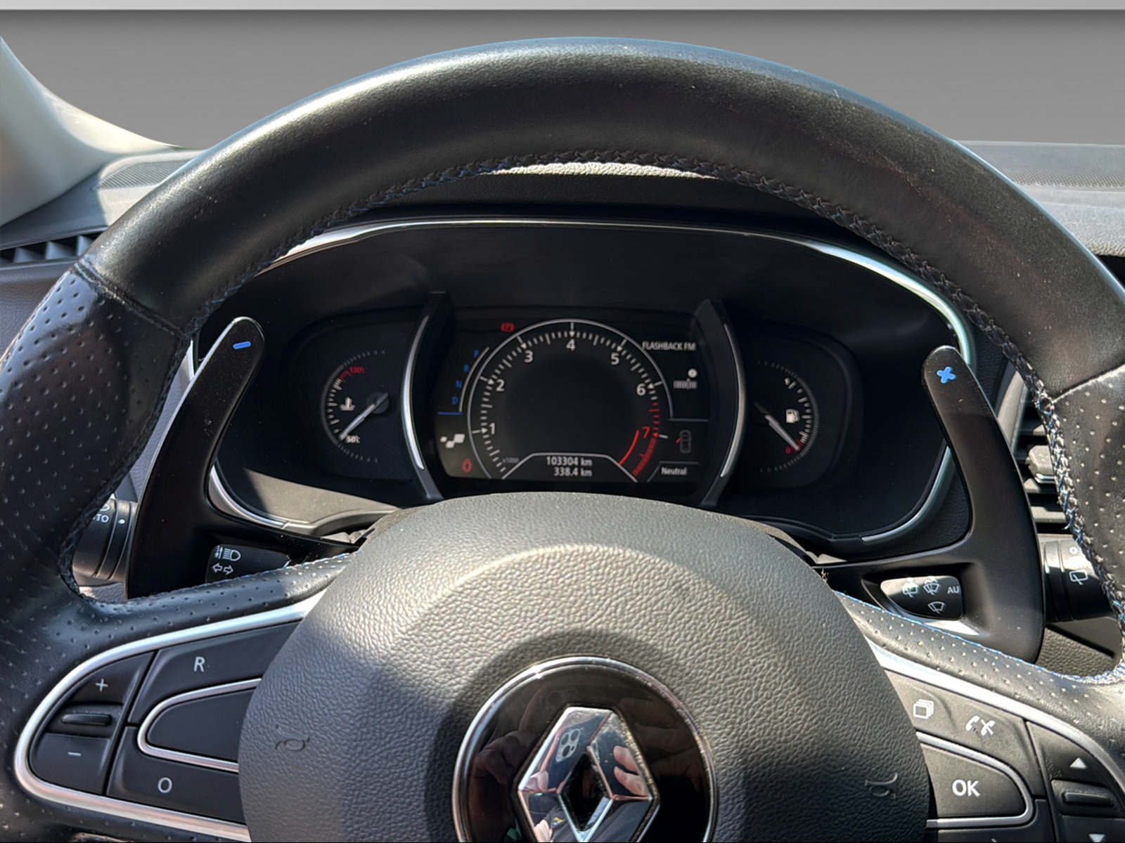 RENAULT Mégane Grandtour 1.6 TCe 205 GT EDC-image-16
