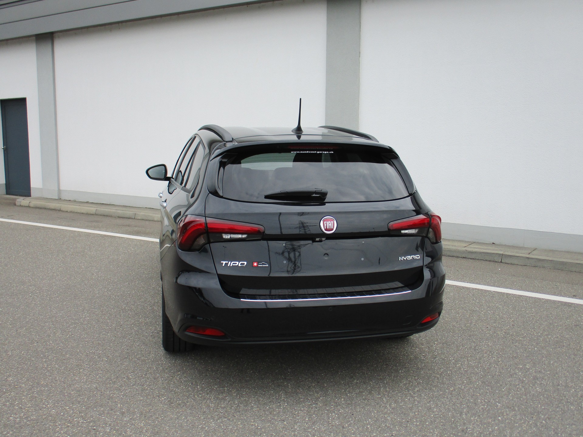 FIAT Tipo SW 1.5 MHEV Swiss Edition (Kombi)-image-3