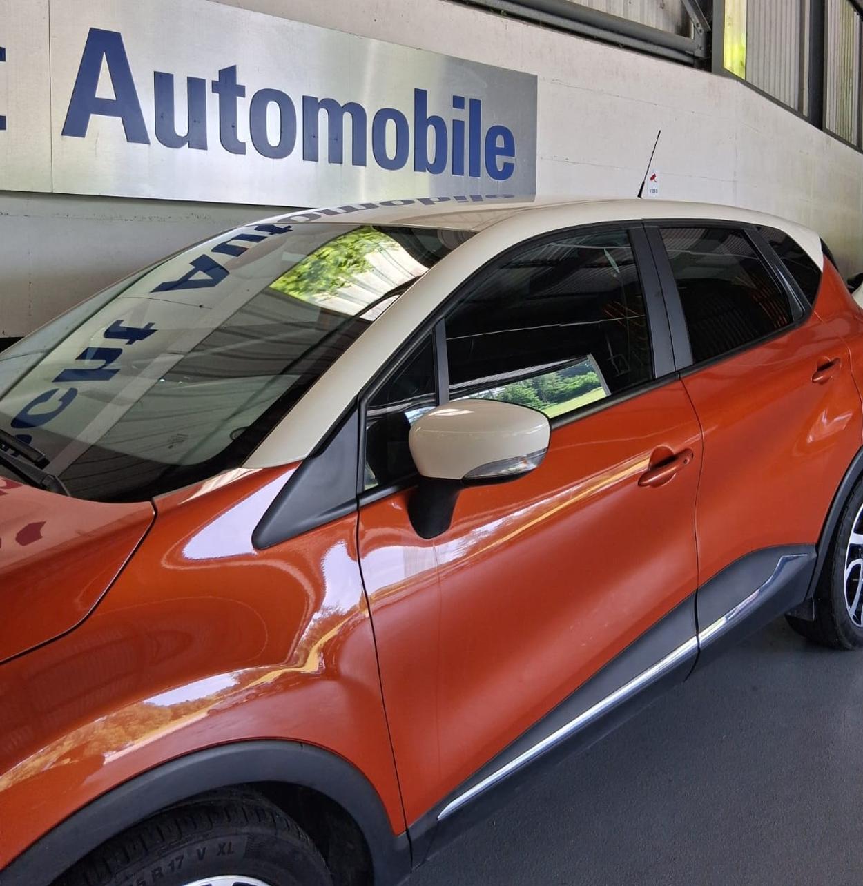 RENAULT Captur 1.2 TCe Dynamique EDC-showroom-element-3