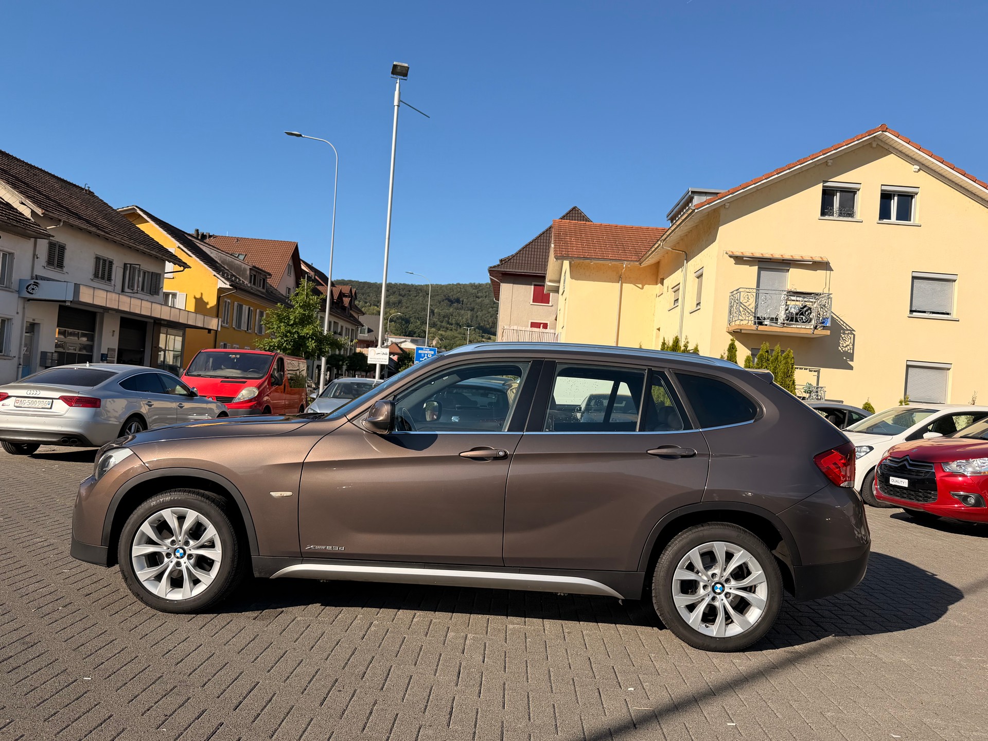 BMW X1 xDrive 23d Steptronic-image-4