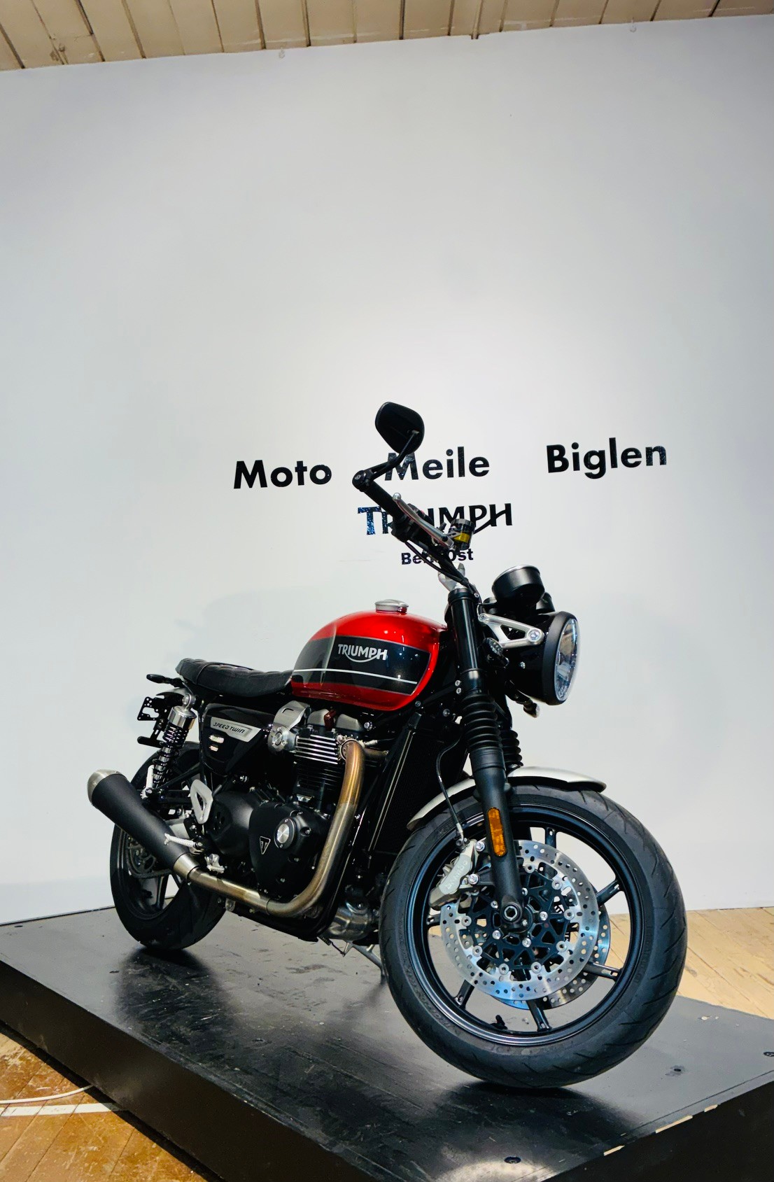 TRIUMPH Speed Twin 1200-image-0