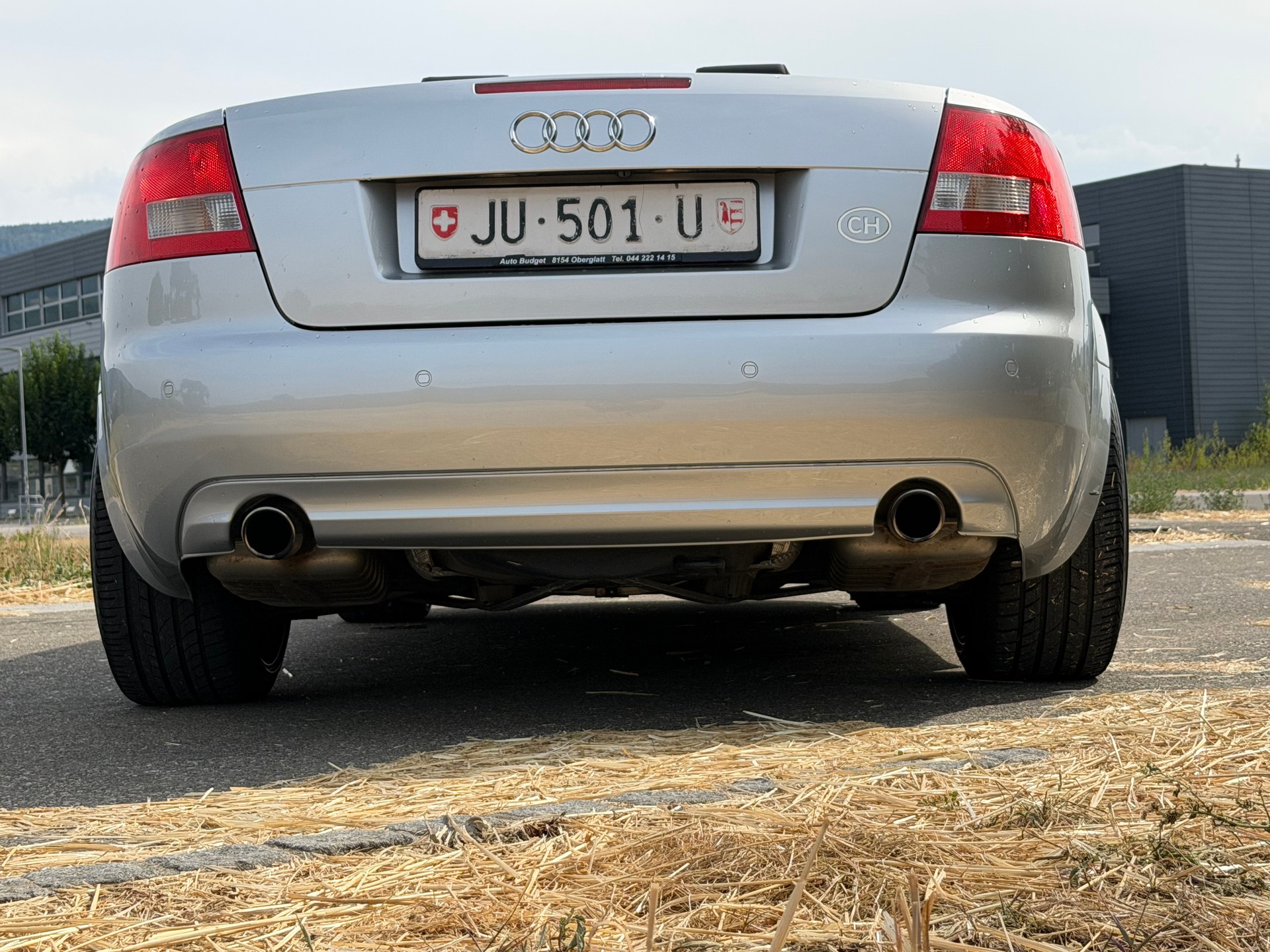 AUDI A4 Cabriolet 2.4 V6 Automatique-image-5