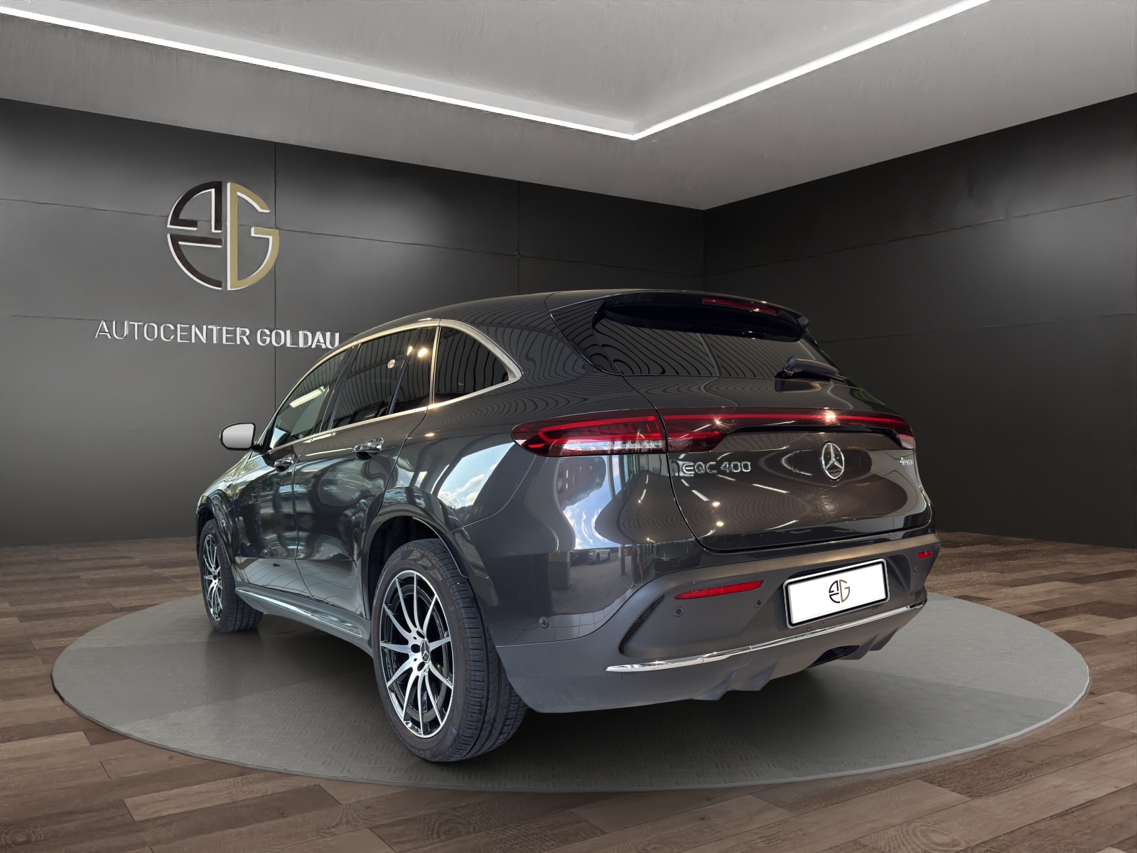 MERCEDES-BENZ EQC 400 AMG Line 4Matic SOH 91%-showroom-element-1