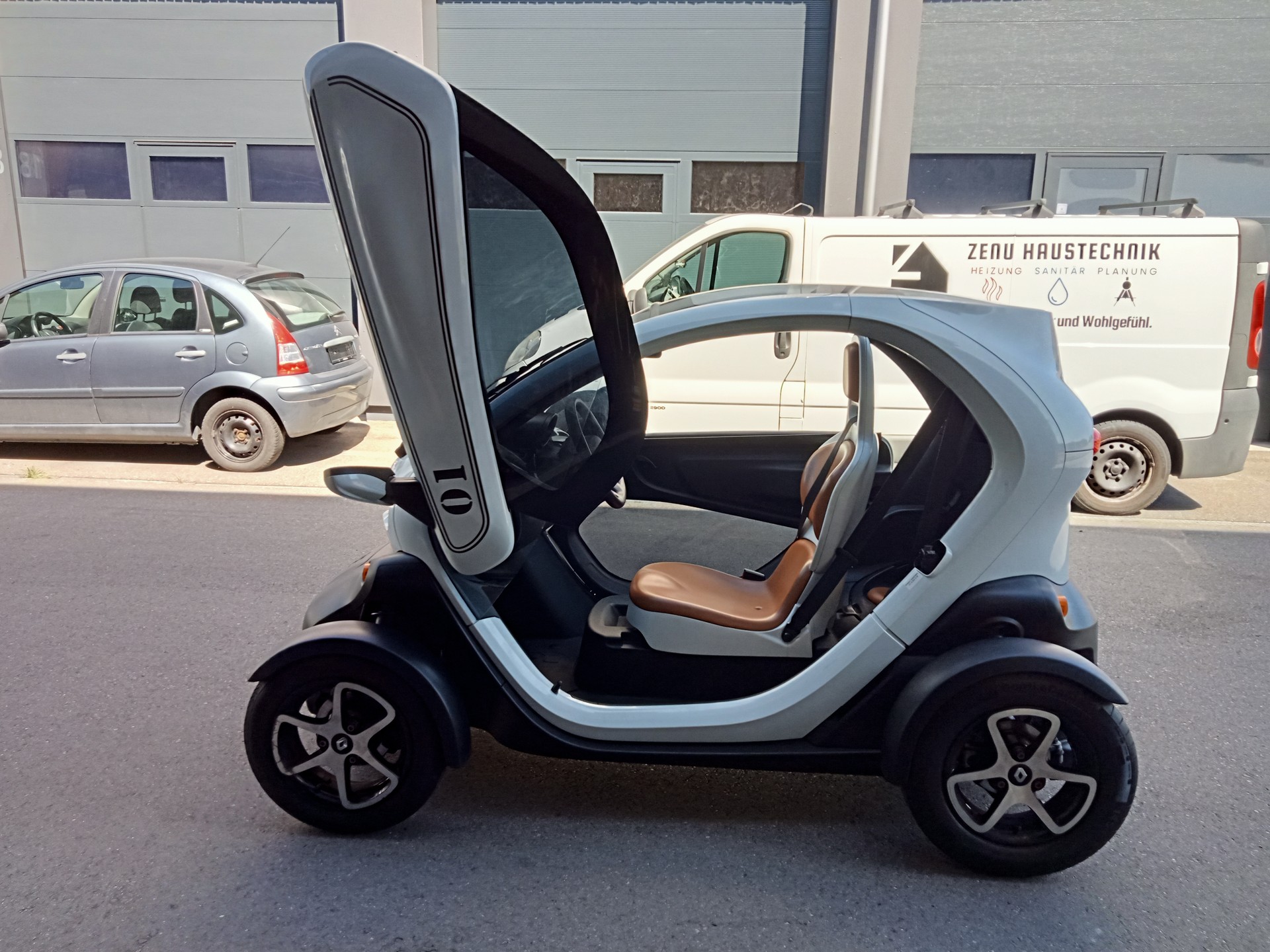 RENAULT Twizy Z.E. Urban (Batterie 🔋 inklusive)-image-5