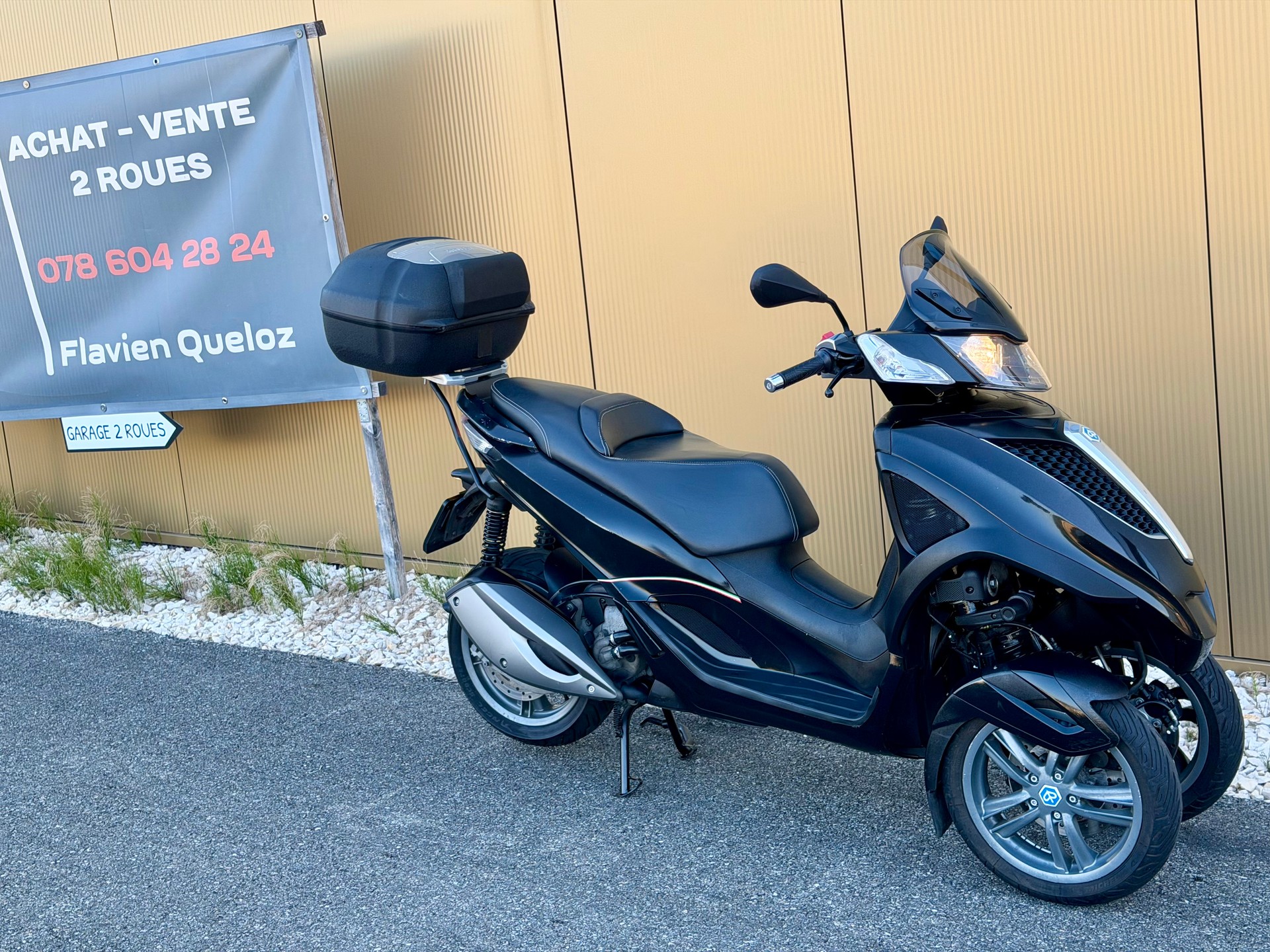 PIAGGIO MP3 Yourban 300 i.e.-image-0