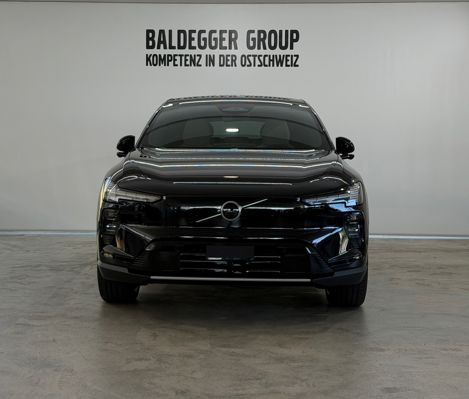VOLVO EX60 Twin Ultra AWD-image-7