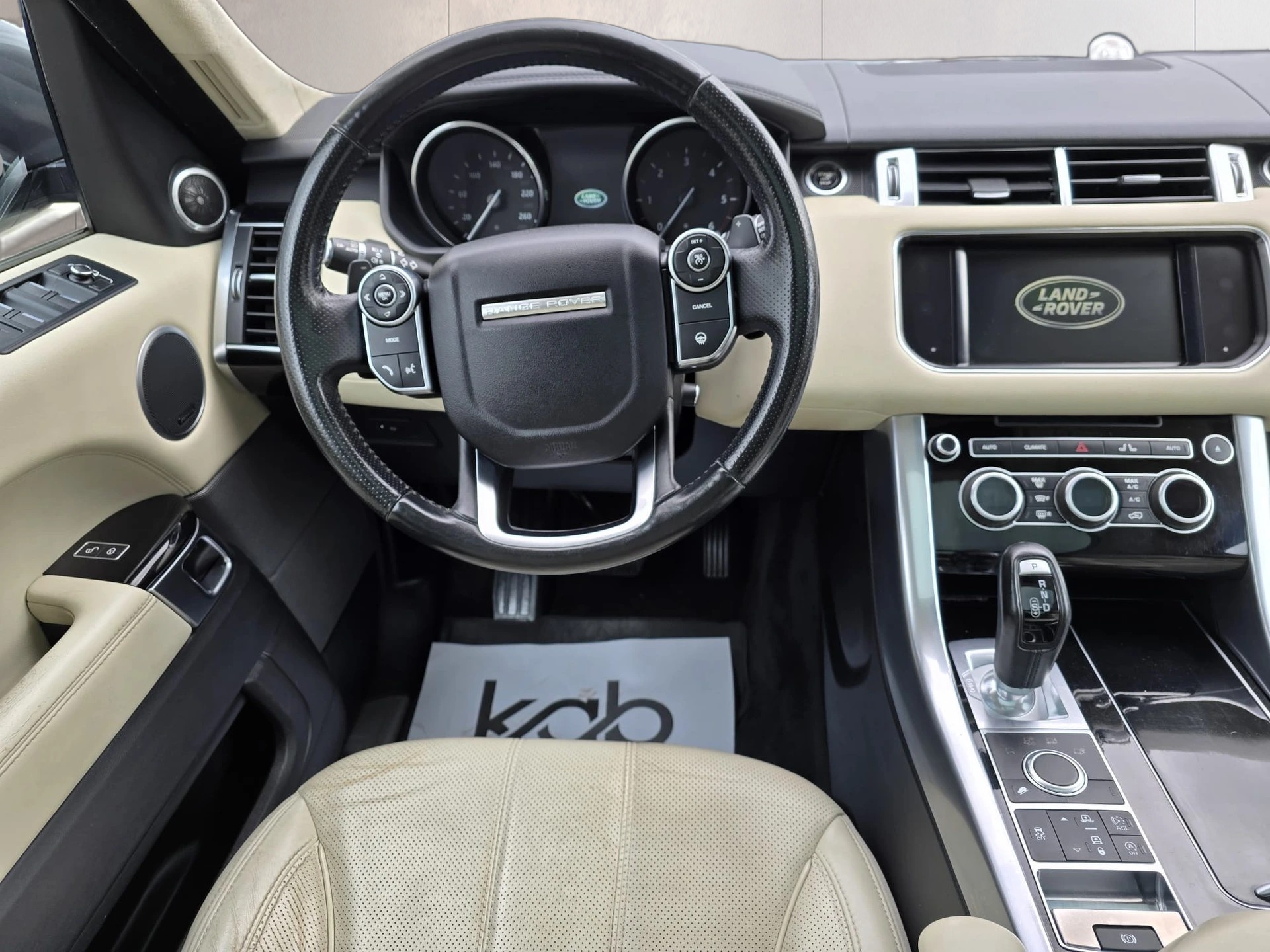 LAND ROVER Range Rover Sport 3.0 SDV6 HSE Automatic-image-9