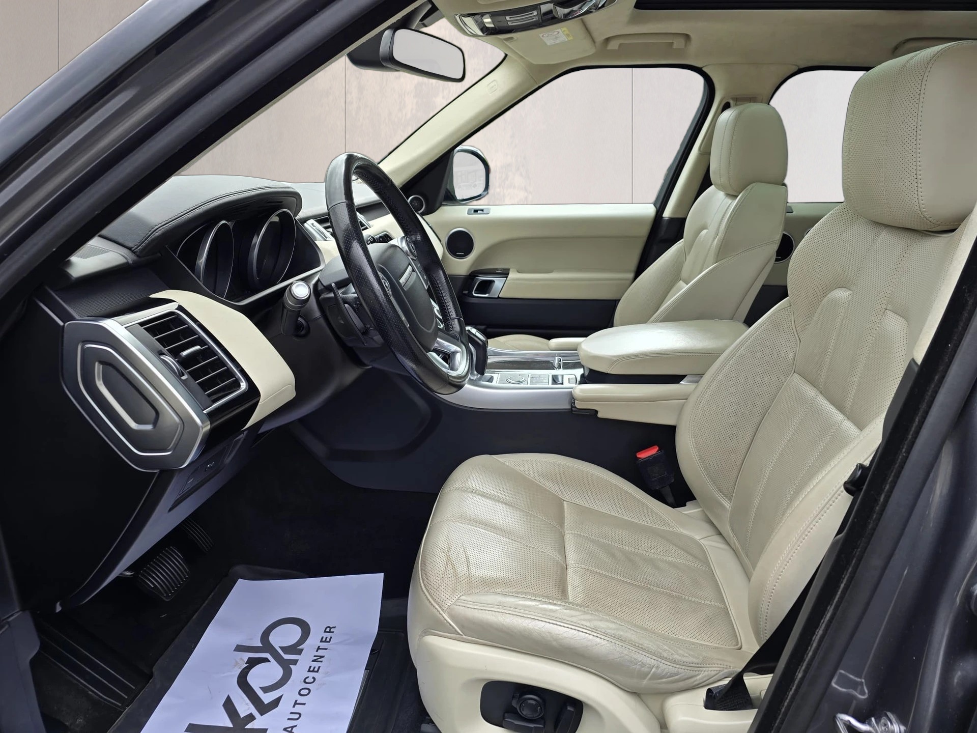 LAND ROVER Range Rover Sport 3.0 SDV6 HSE Automatic-image-12