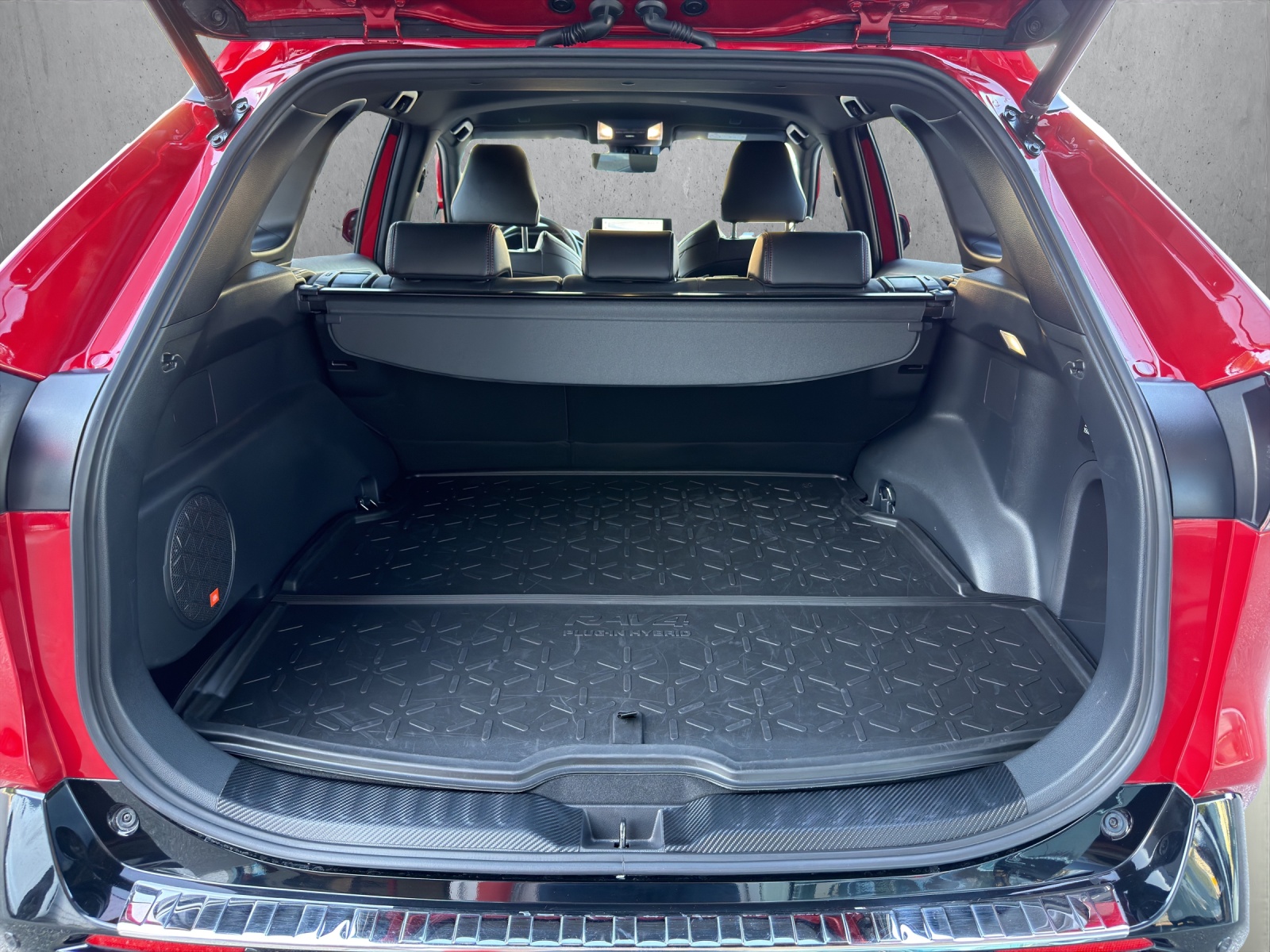 TOYOTA RAV4 2.5 Plug-In-Hybrid Premium-image-12