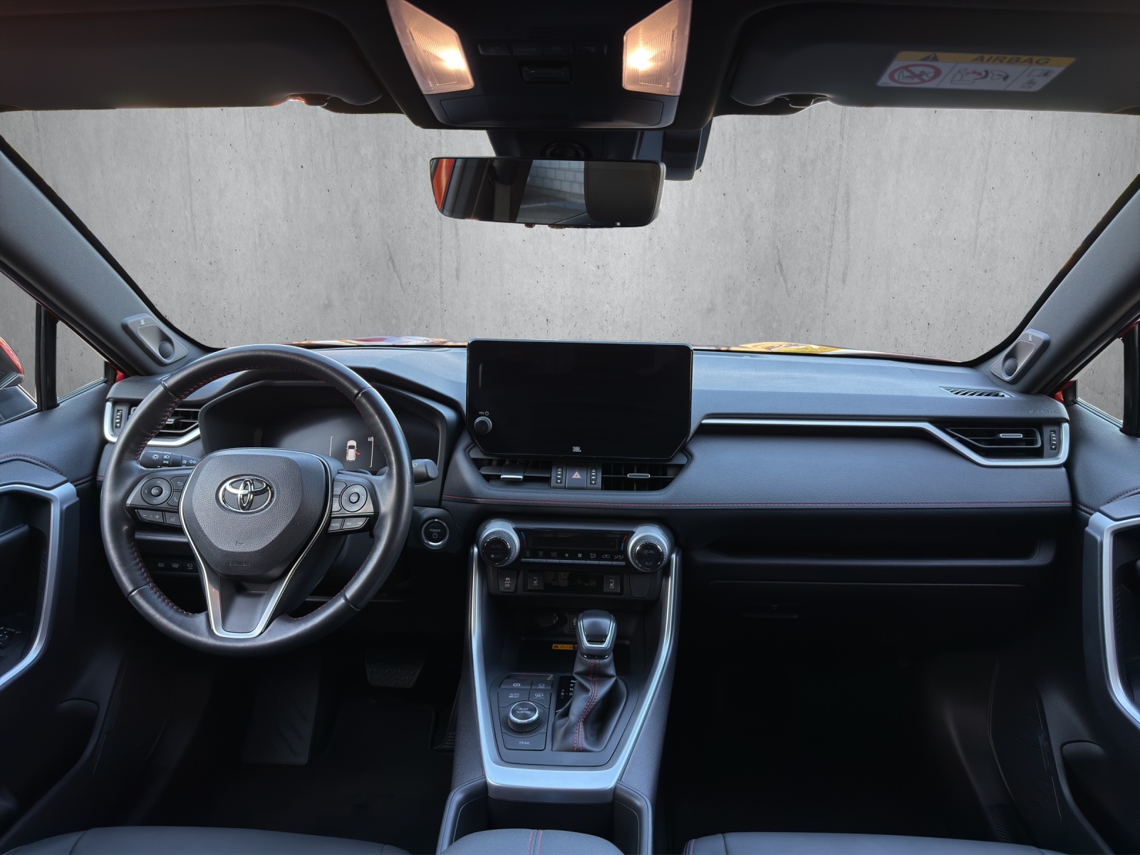 TOYOTA RAV4 2.5 Plug-In-Hybrid Premium-image-10