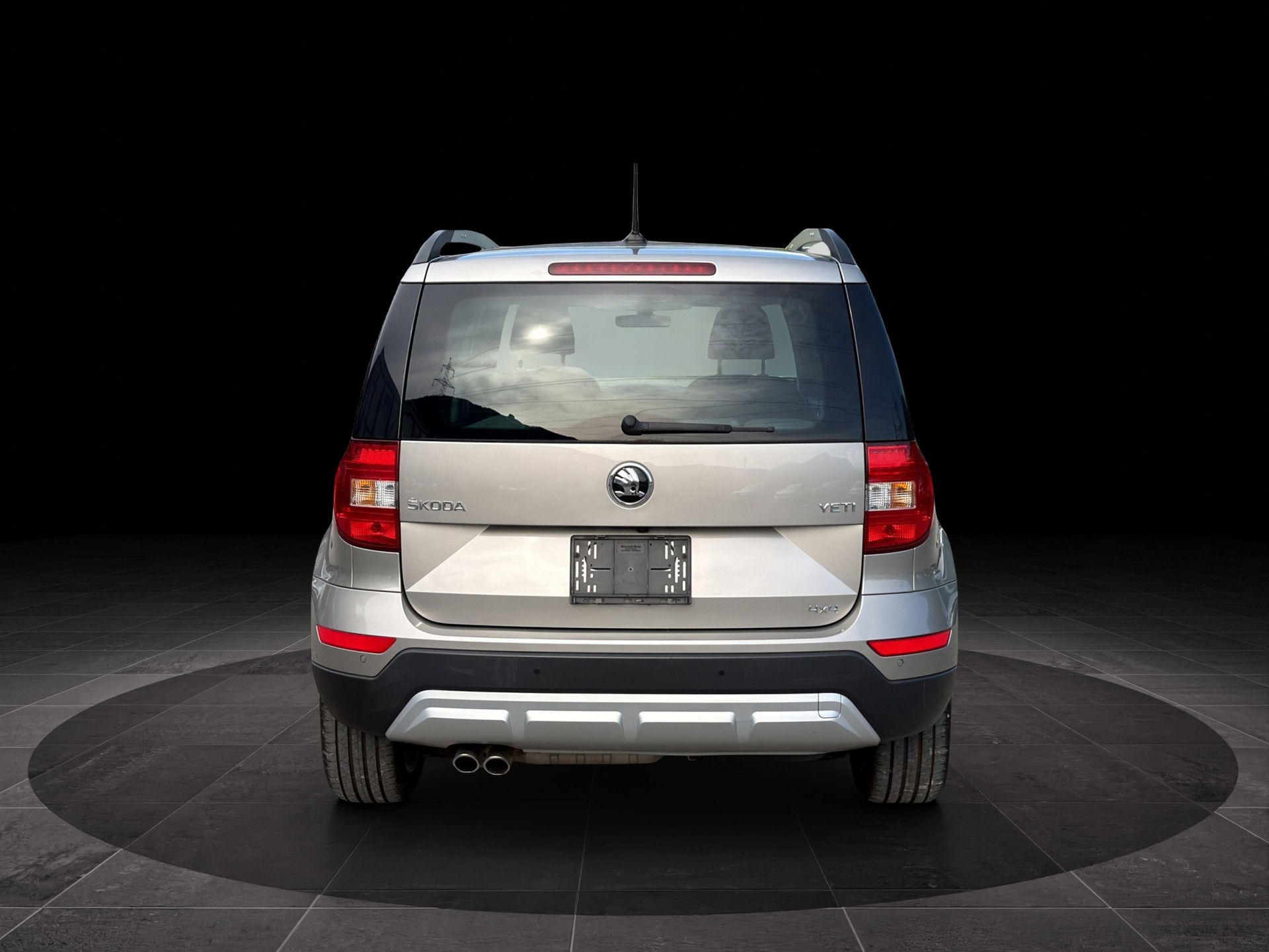 SKODA Yeti 2.0 TDI Swiss Line 25 4x4-showroom-element-2