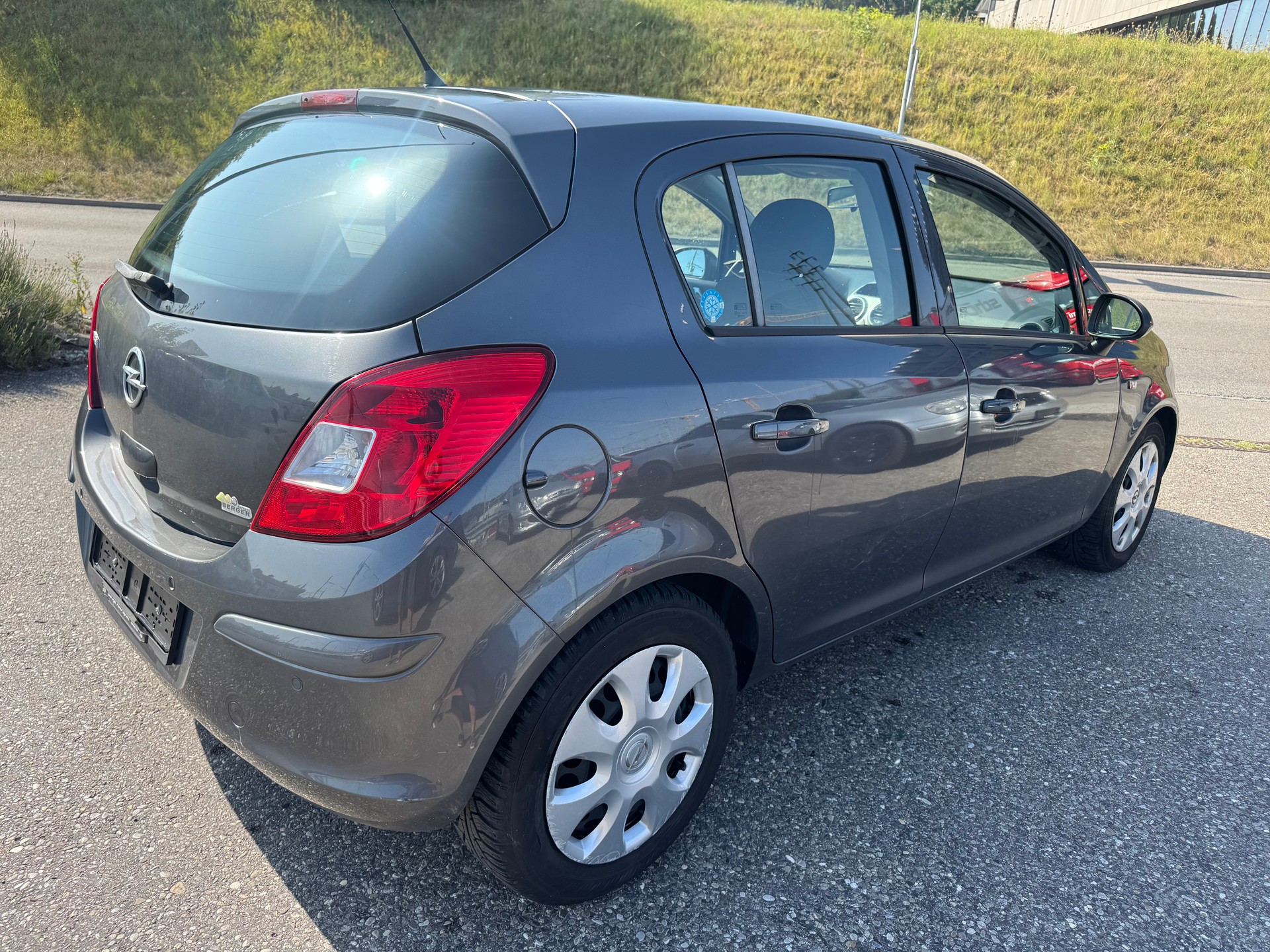 OPEL Corsa 1.4 TP Enjoy-showroom-element-3