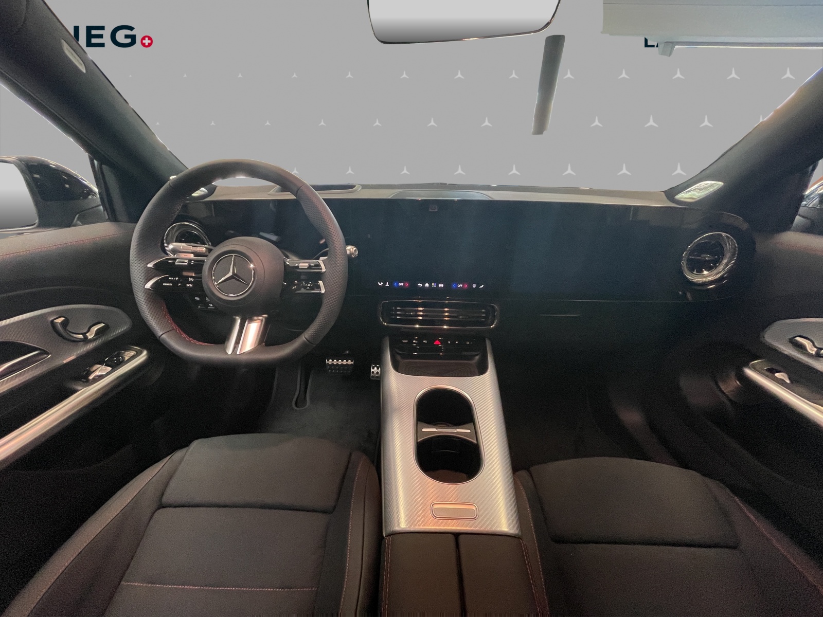 MERCEDES-BENZ GLB 200 4Matic 8G-Tronic-image-10