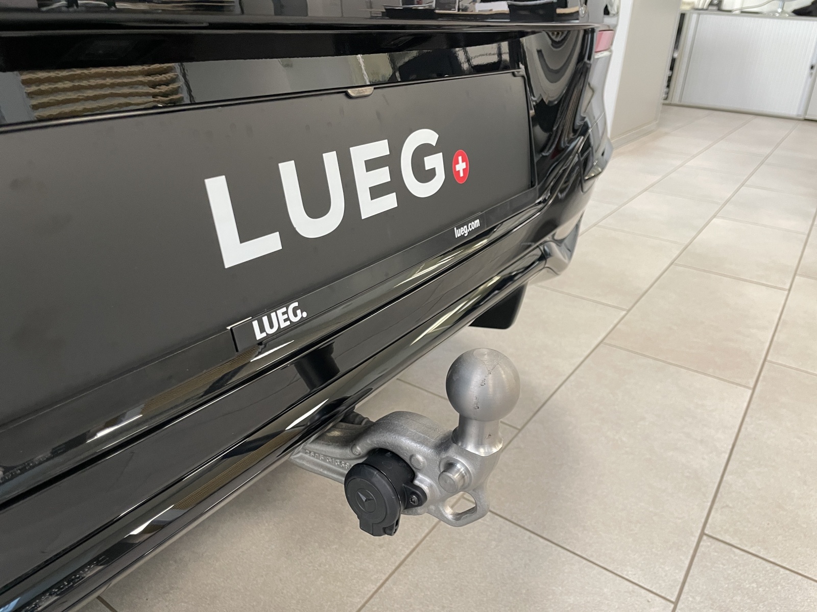 MERCEDES-BENZ GLB 200 4Matic 8G-Tronic-image-15