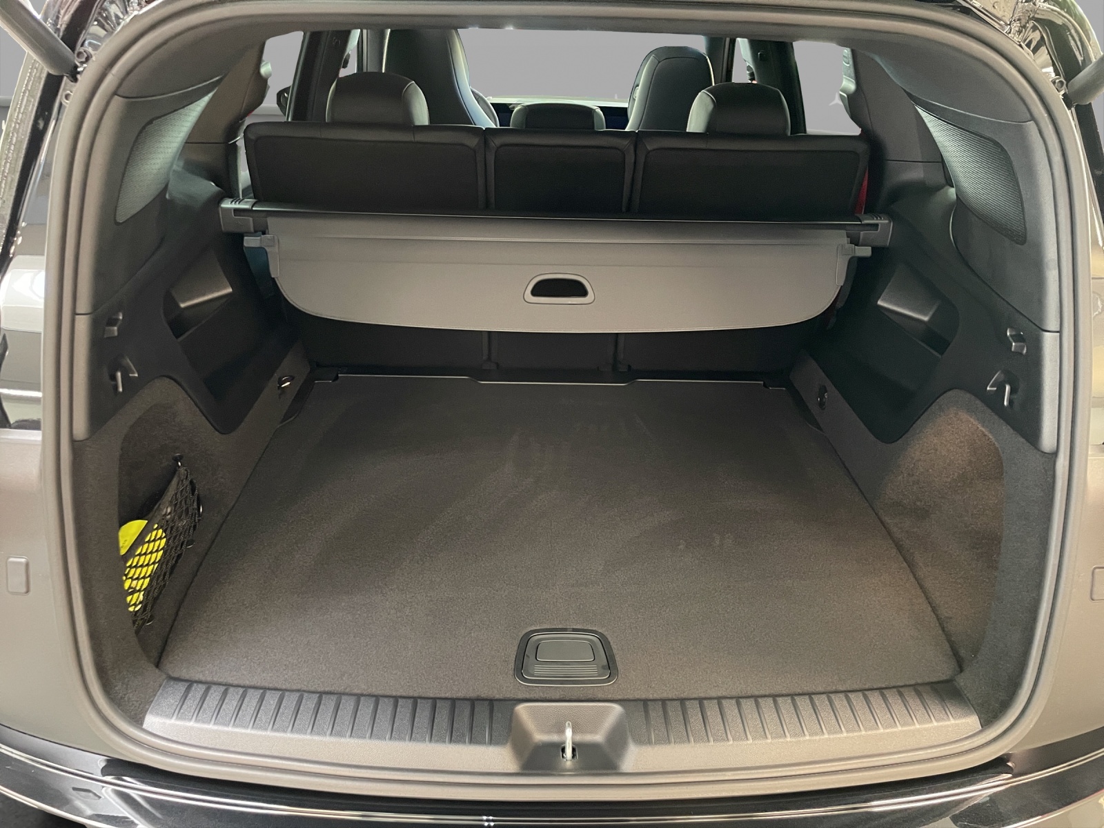 MERCEDES-BENZ GLB 200 4Matic 8G-Tronic-image-14