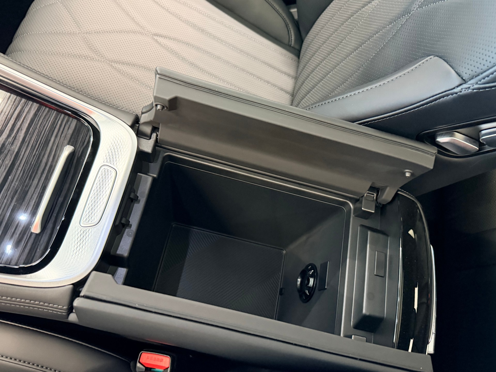 OMODA 9 Premium 1.5 TGDI AWD 537PS-image-31