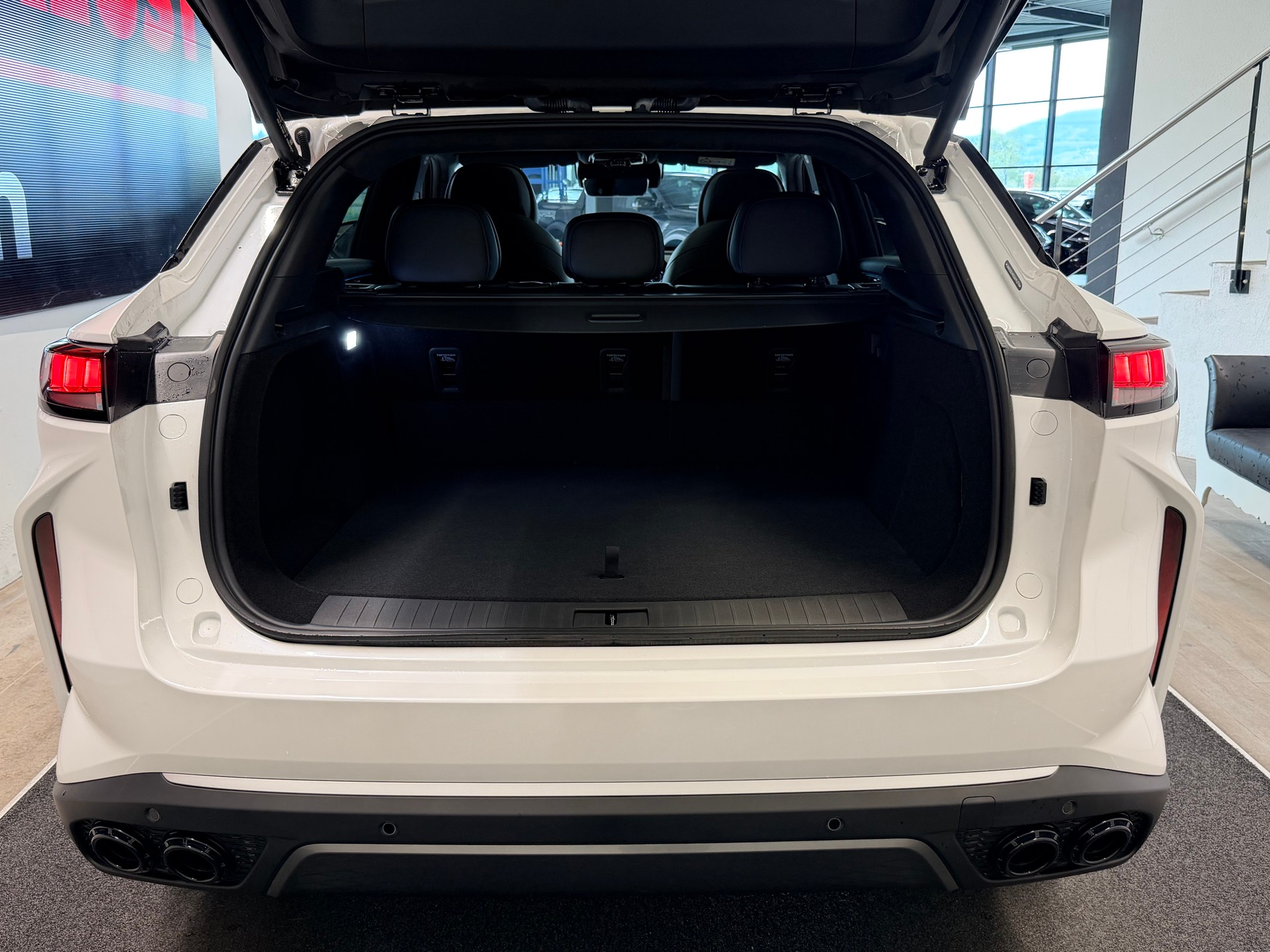 OMODA 9 Premium 1.5 TGDI AWD 537PS-image-10