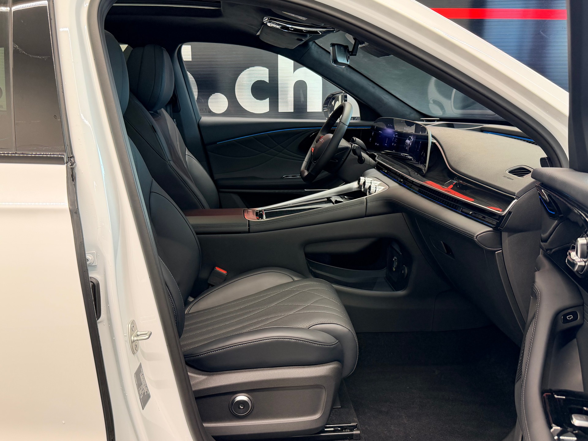 OMODA 9 Premium 1.5 TGDI AWD 537PS-image-20