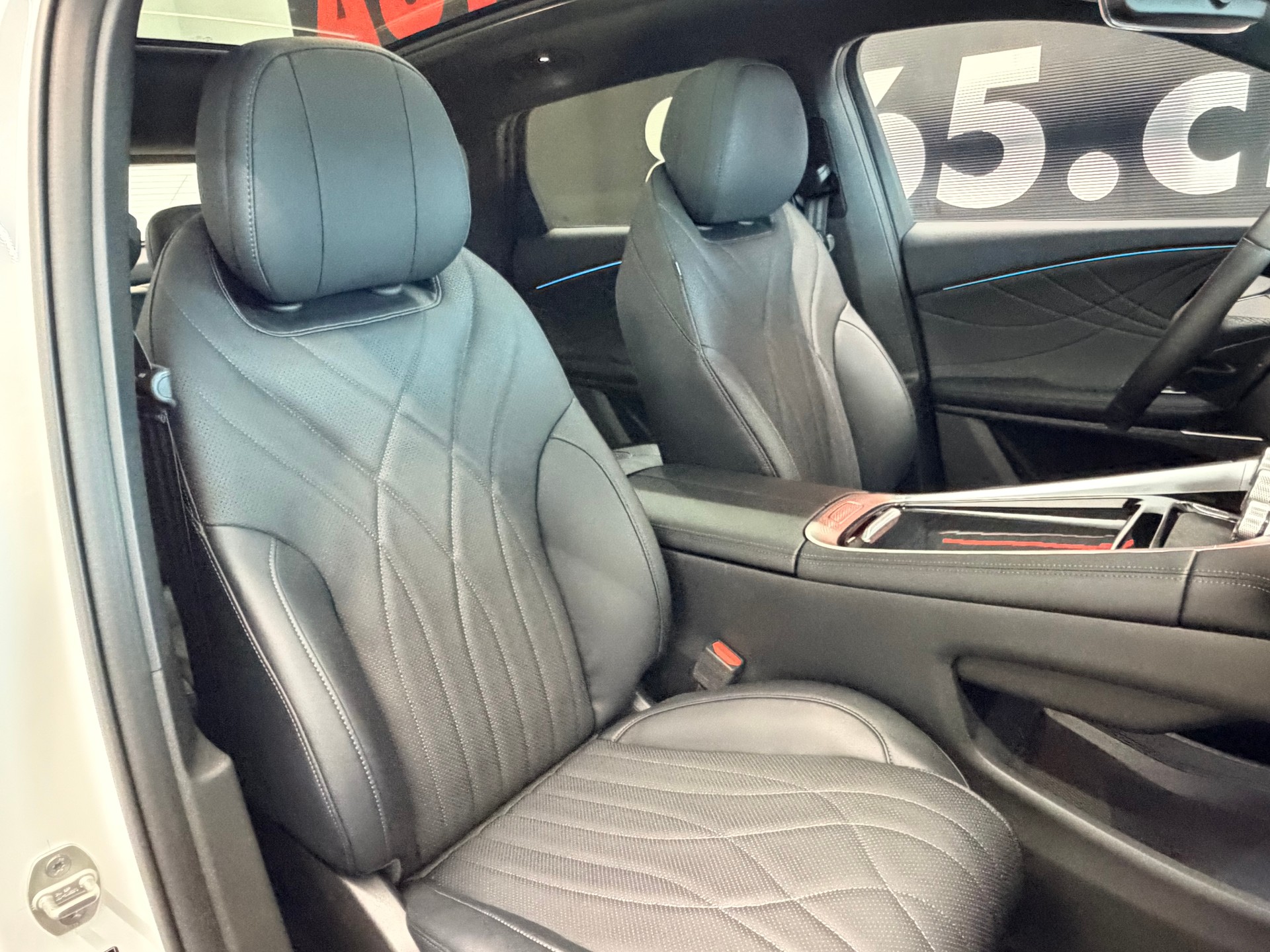 OMODA 9 Premium 1.5 TGDI AWD 537PS-image-24