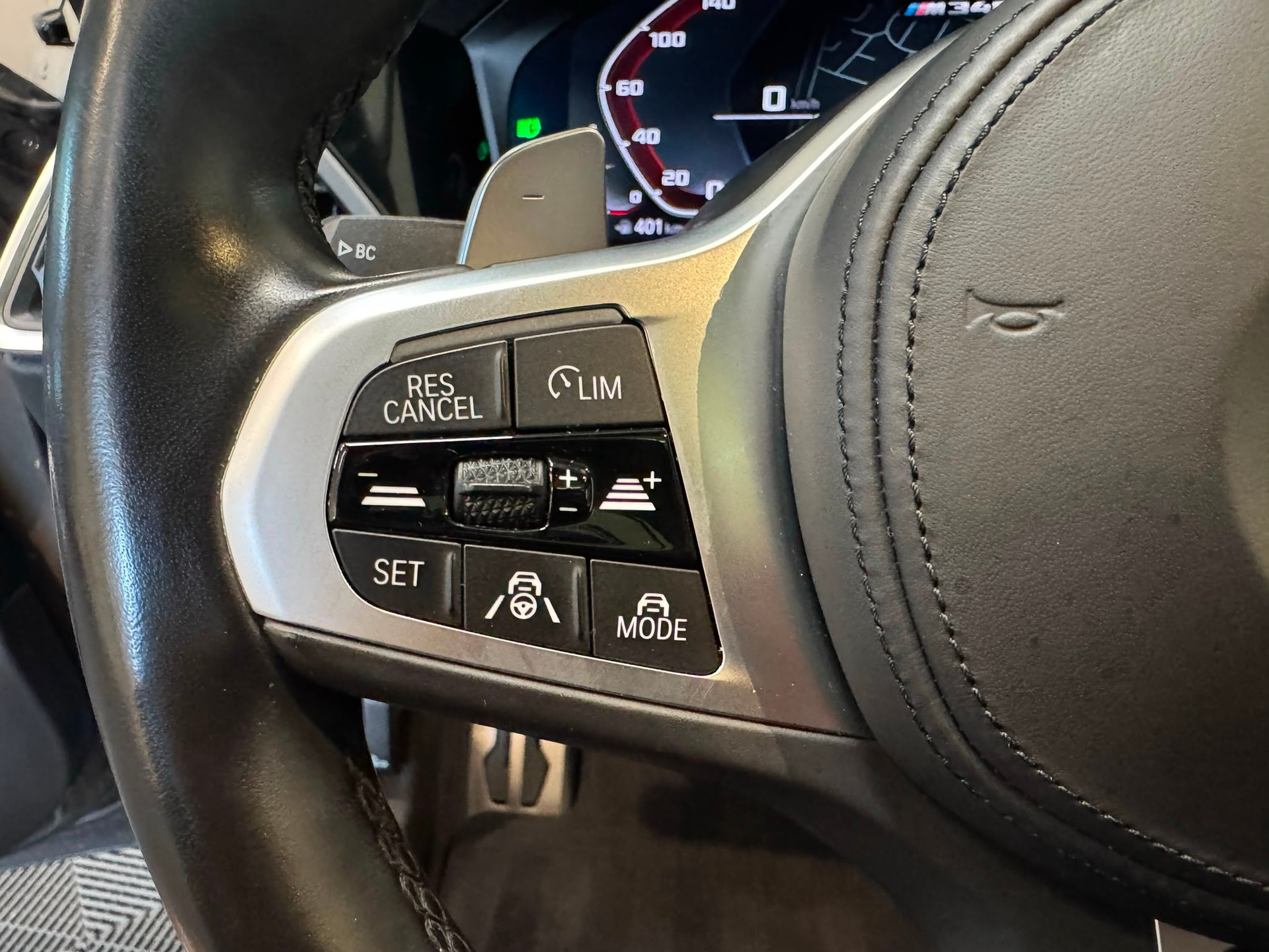 BMW M 340-image-15