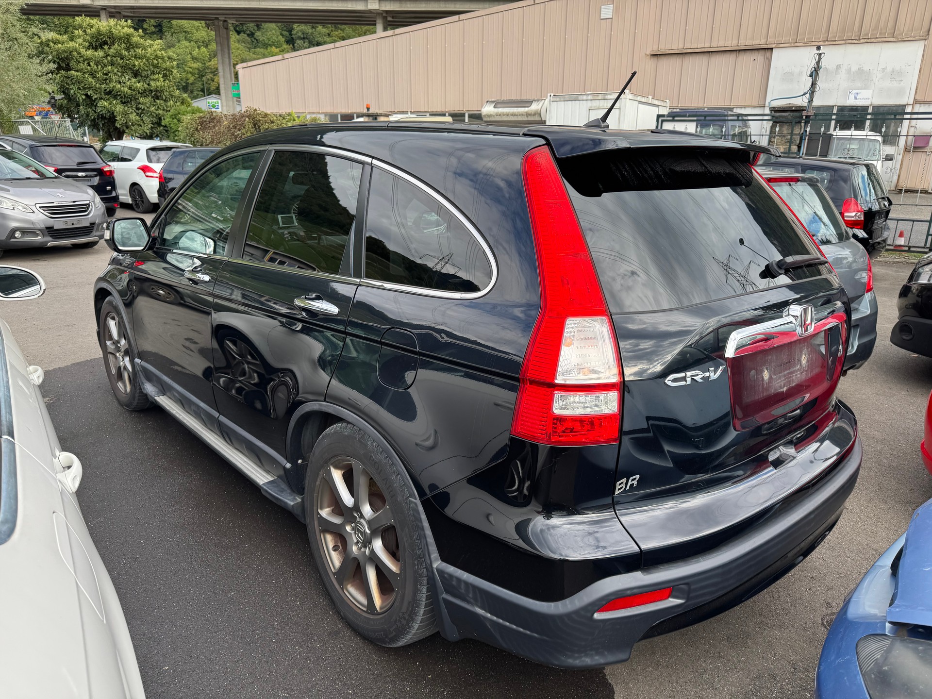 HONDA CR-V-image-5