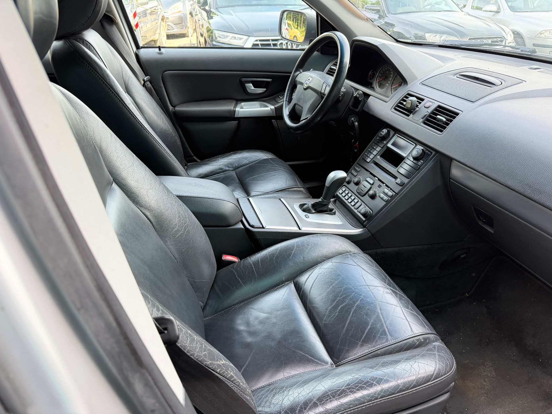 VOLVO XC90 T6 AWD Summum Geartronic-image-10