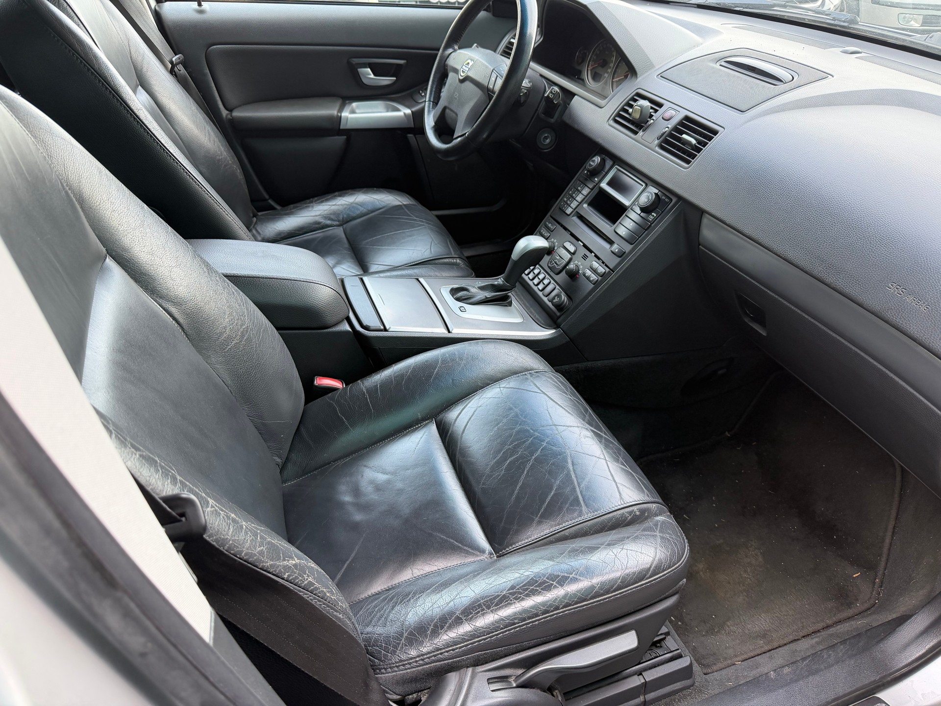 VOLVO XC90 T6 AWD Summum Geartronic-image-8