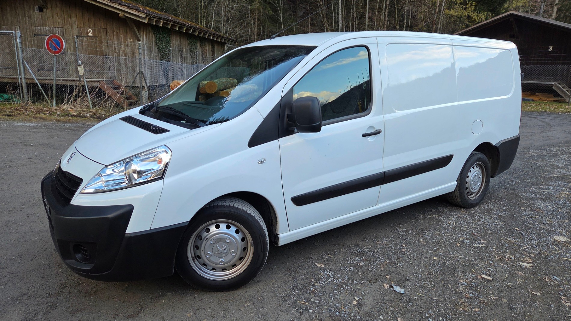PEUGEOT Expert 2.0 HDi 16