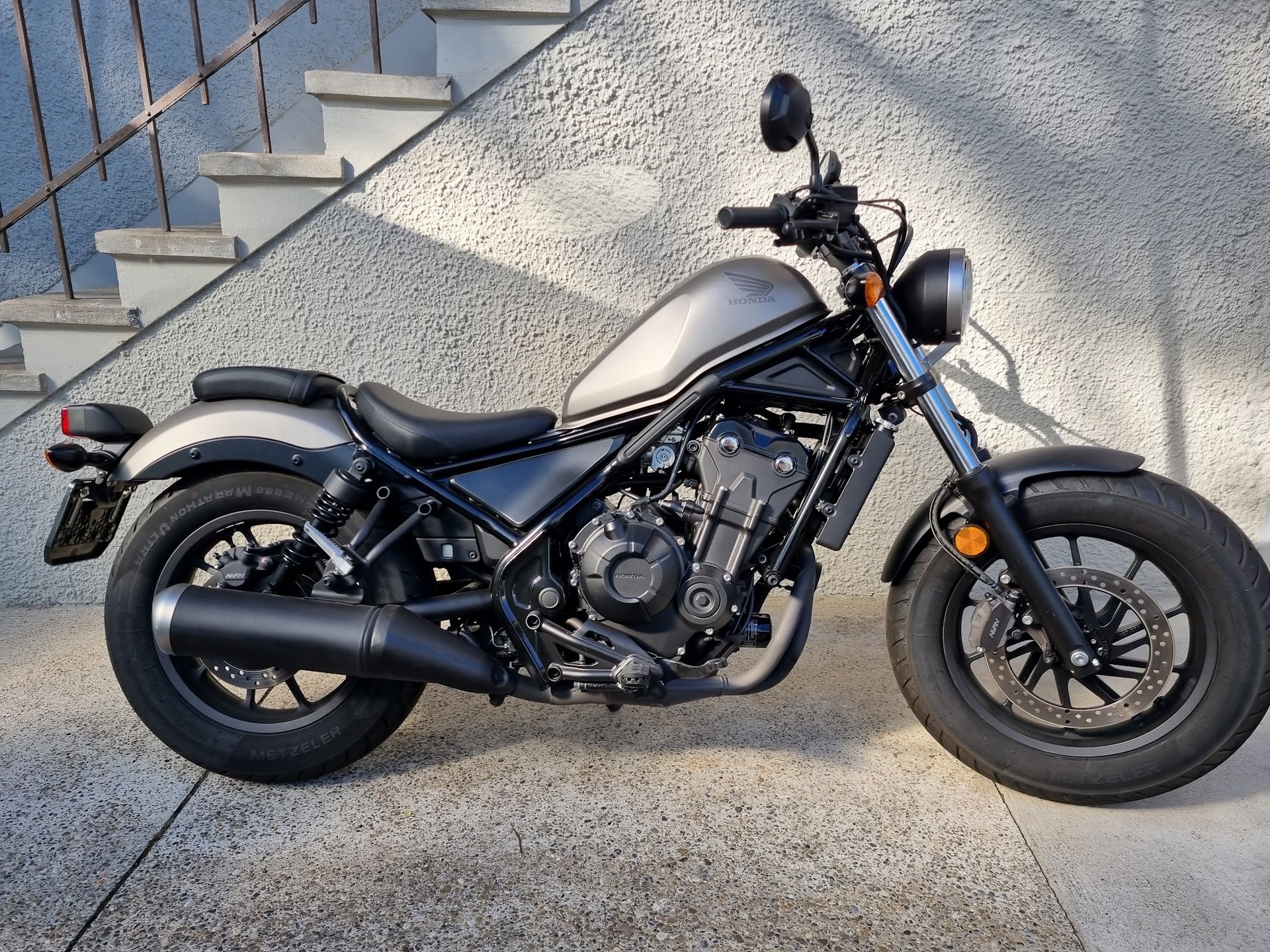 HONDA CMX500 Rebel-image-1