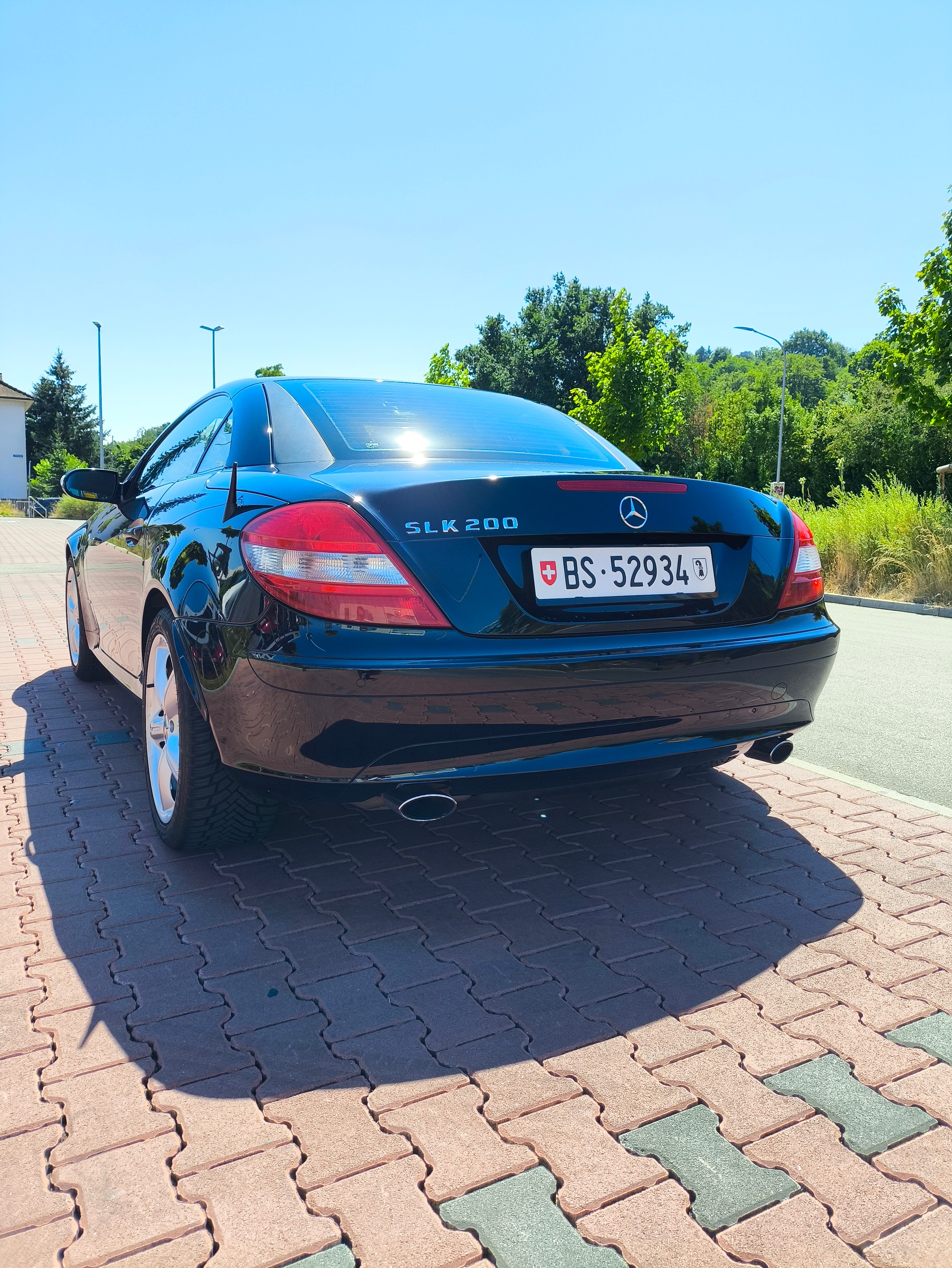 MERCEDES-BENZ SLK 200-image-2