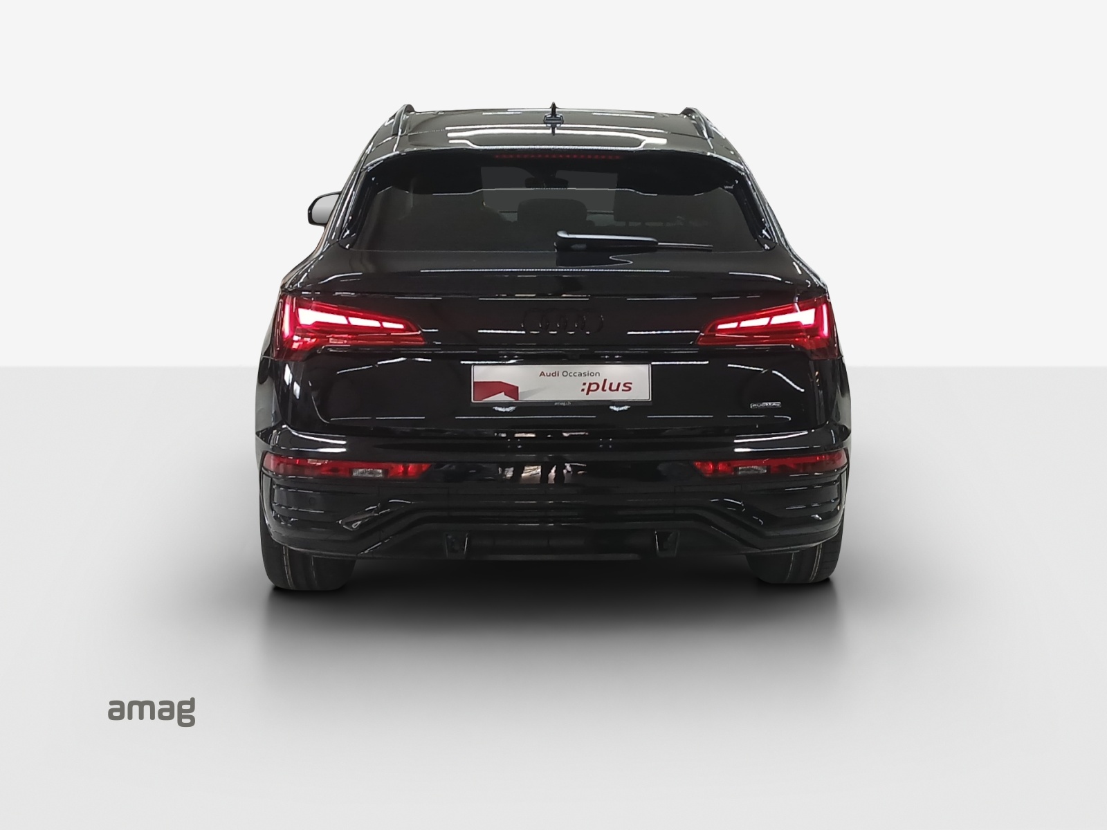 AUDI Q5 Sportback 40 TDI Blackedition quattro S-tronic-showroom-element-3