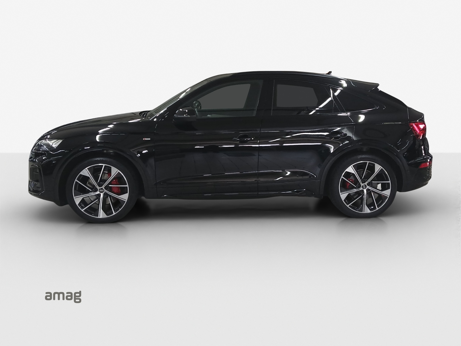AUDI Q5 Sportback 40 TDI Blackedition quattro S-tronic-showroom-element-1