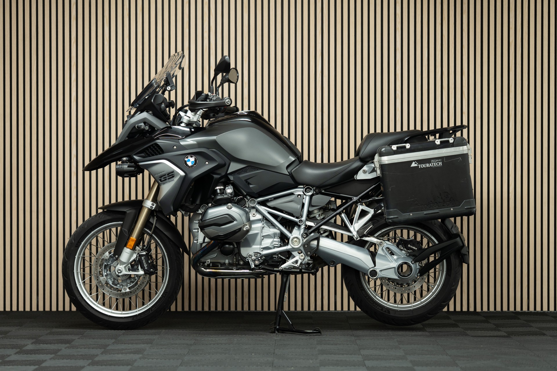 BMW R 1200 GS-image-1