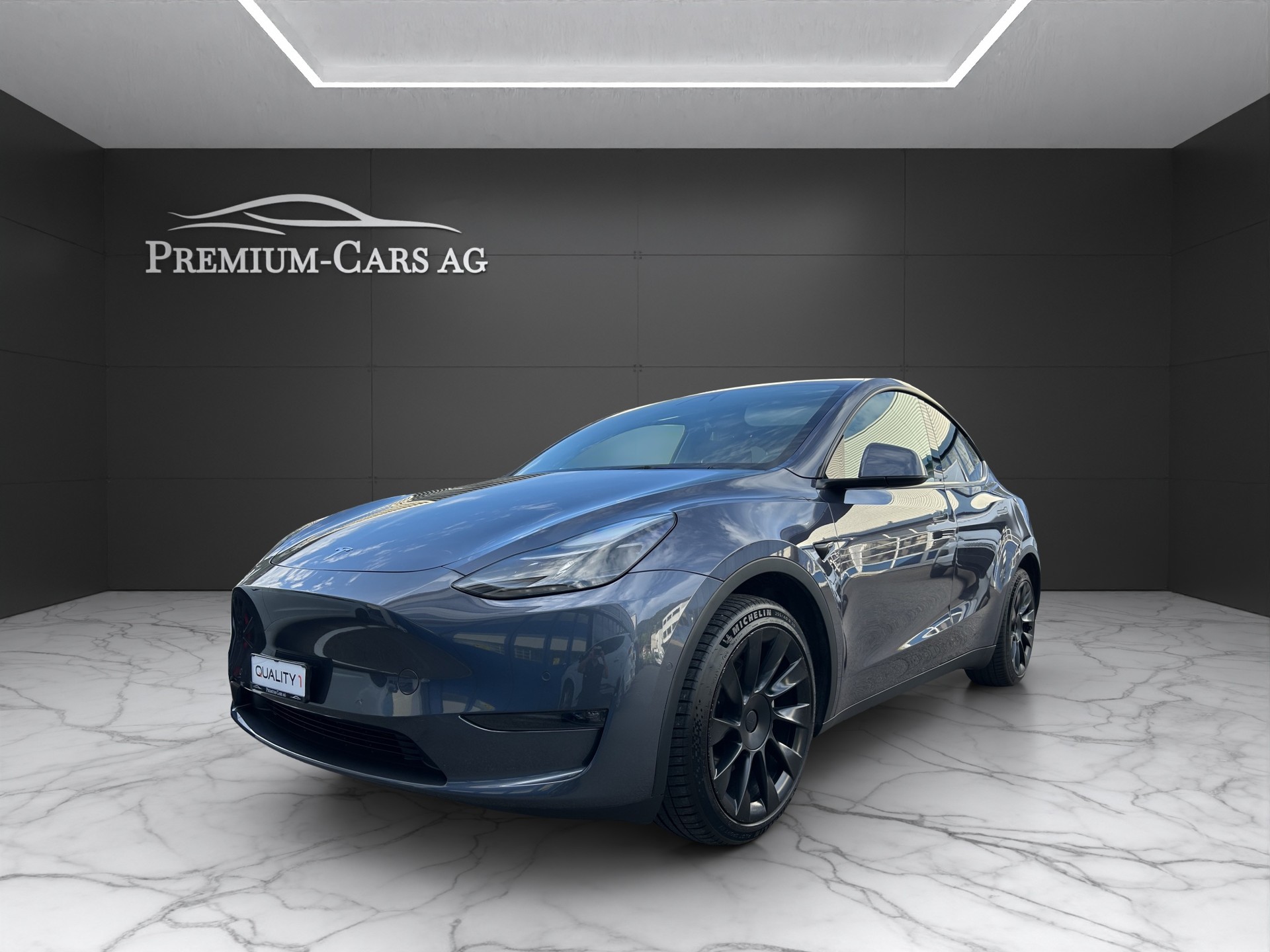 TESLA Model Y Long Range Dual Motor AWD-image-1