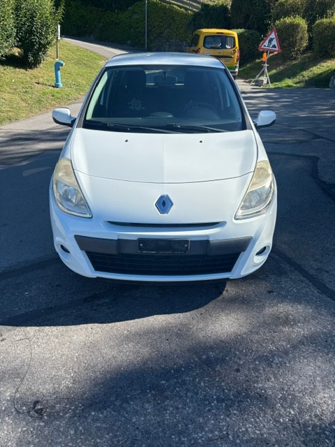 RENAULT Clio 1.2 16V Yahoo