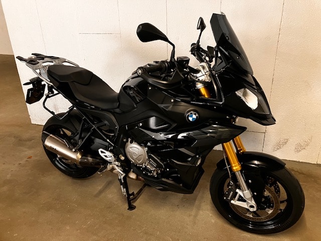 BMW Triple Black-image-6