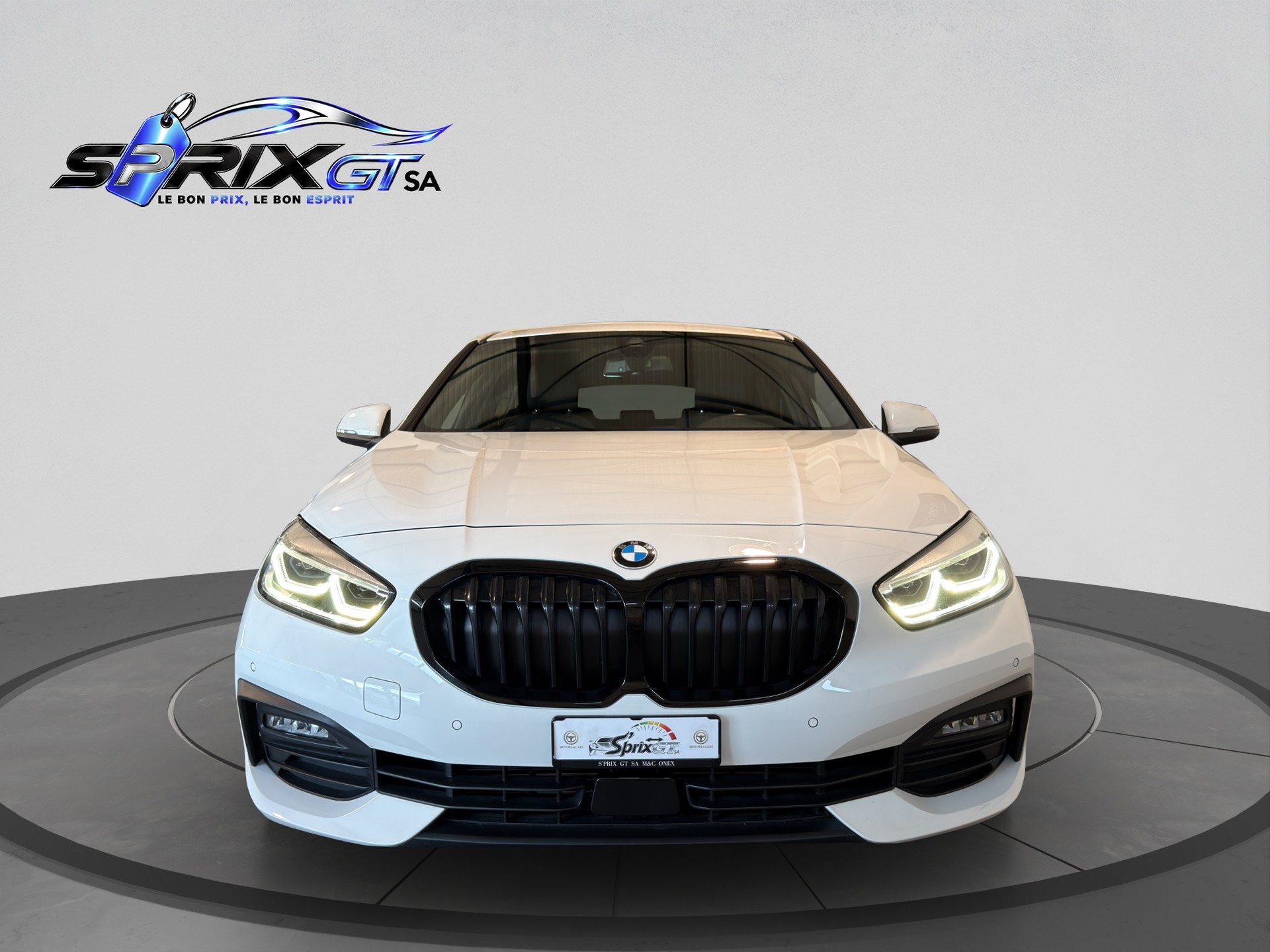 BMW 118d Steptronic-image-7