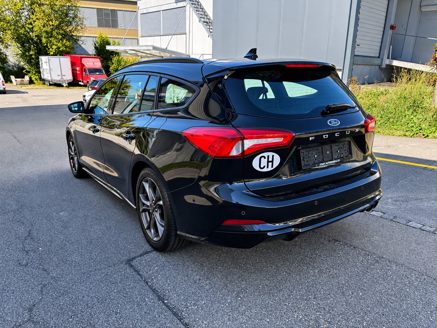 FORD Focus 1.0 SCTi ST Line-showroom-element-3