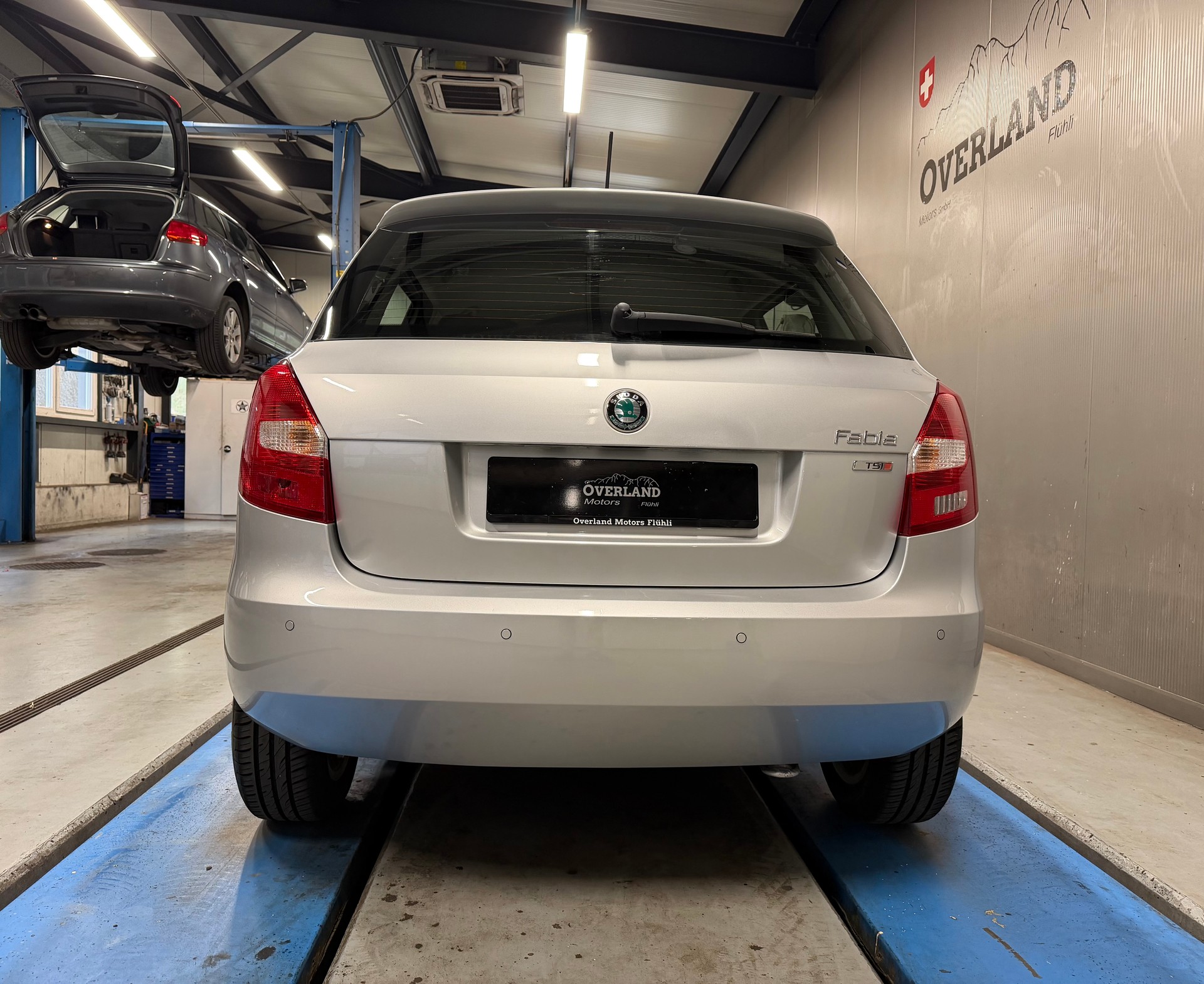 SKODA Fabia 1.2 TSI Ambition-showroom-element-2