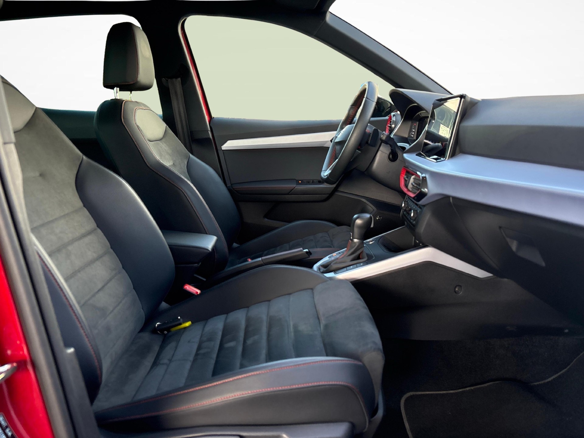 SEAT Arona 1.0 TSI 110 FR DSG-image-9