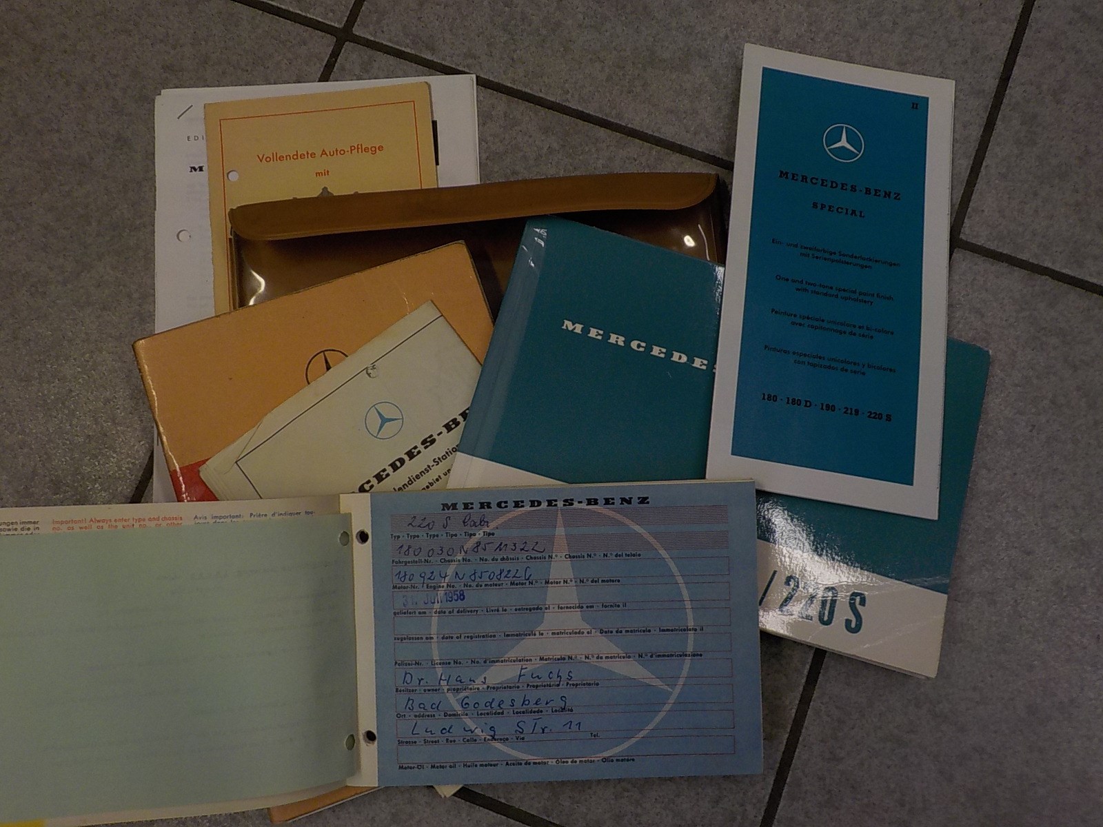 MERCEDES-BENZ 220 S Ponton Cabriolet-image-19