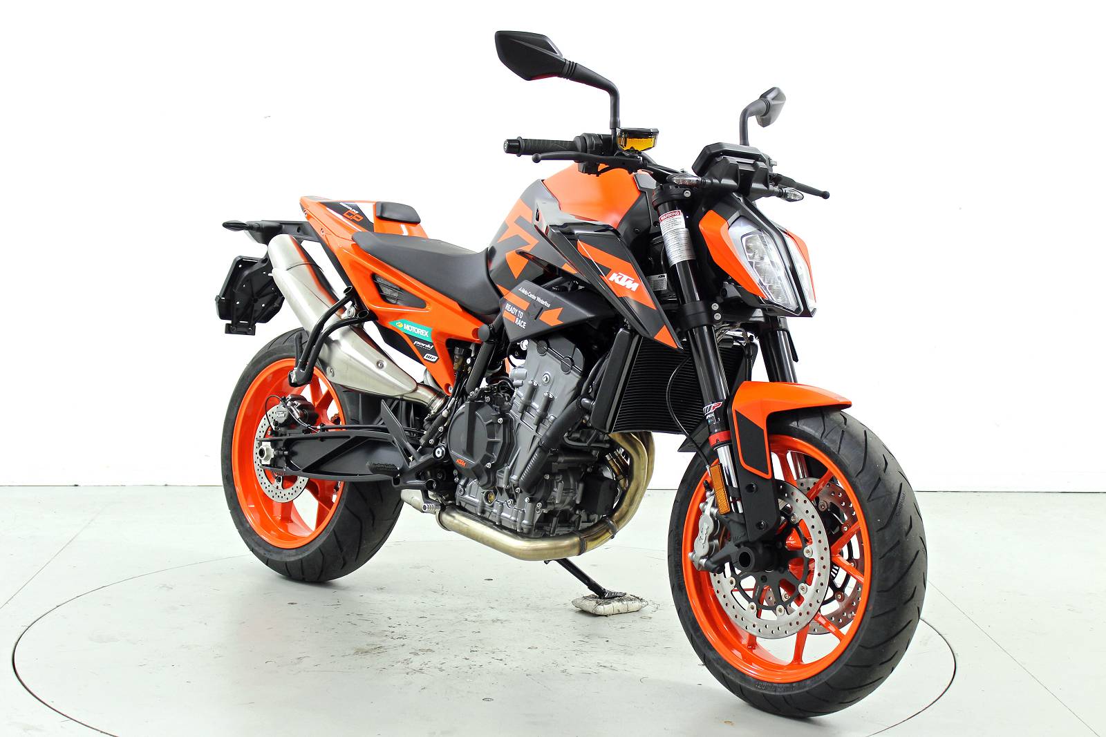 KTM 890 Duke GP ABS-image-1