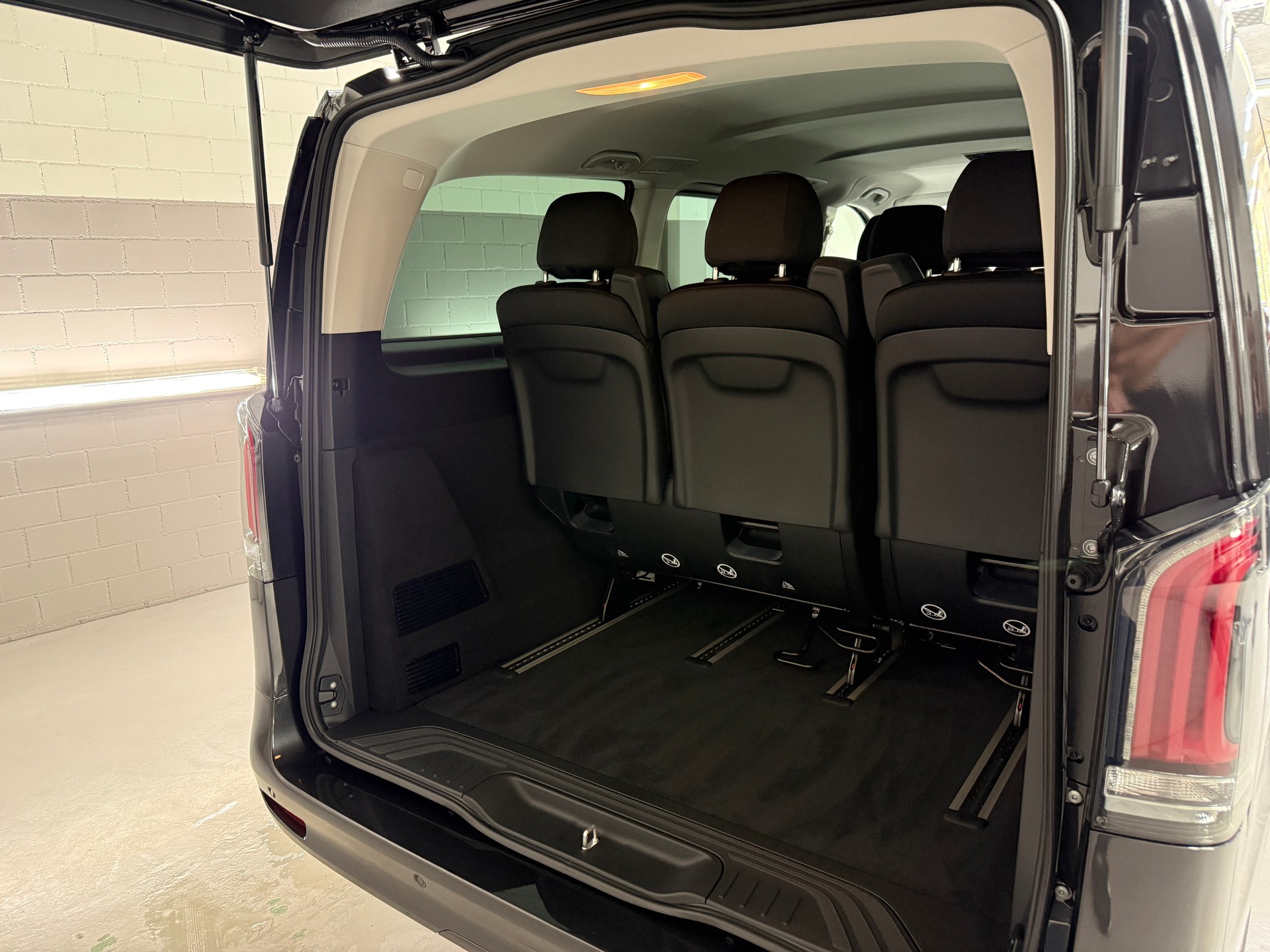MERCEDES-BENZ Vito 116 CDI 4MATIC KB TOURER SELECT 3200mm L-image-6